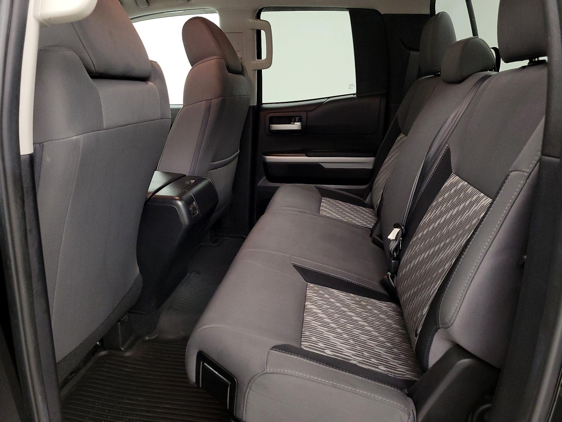 Thumbnail: 2020 Toyota Tundra - 19