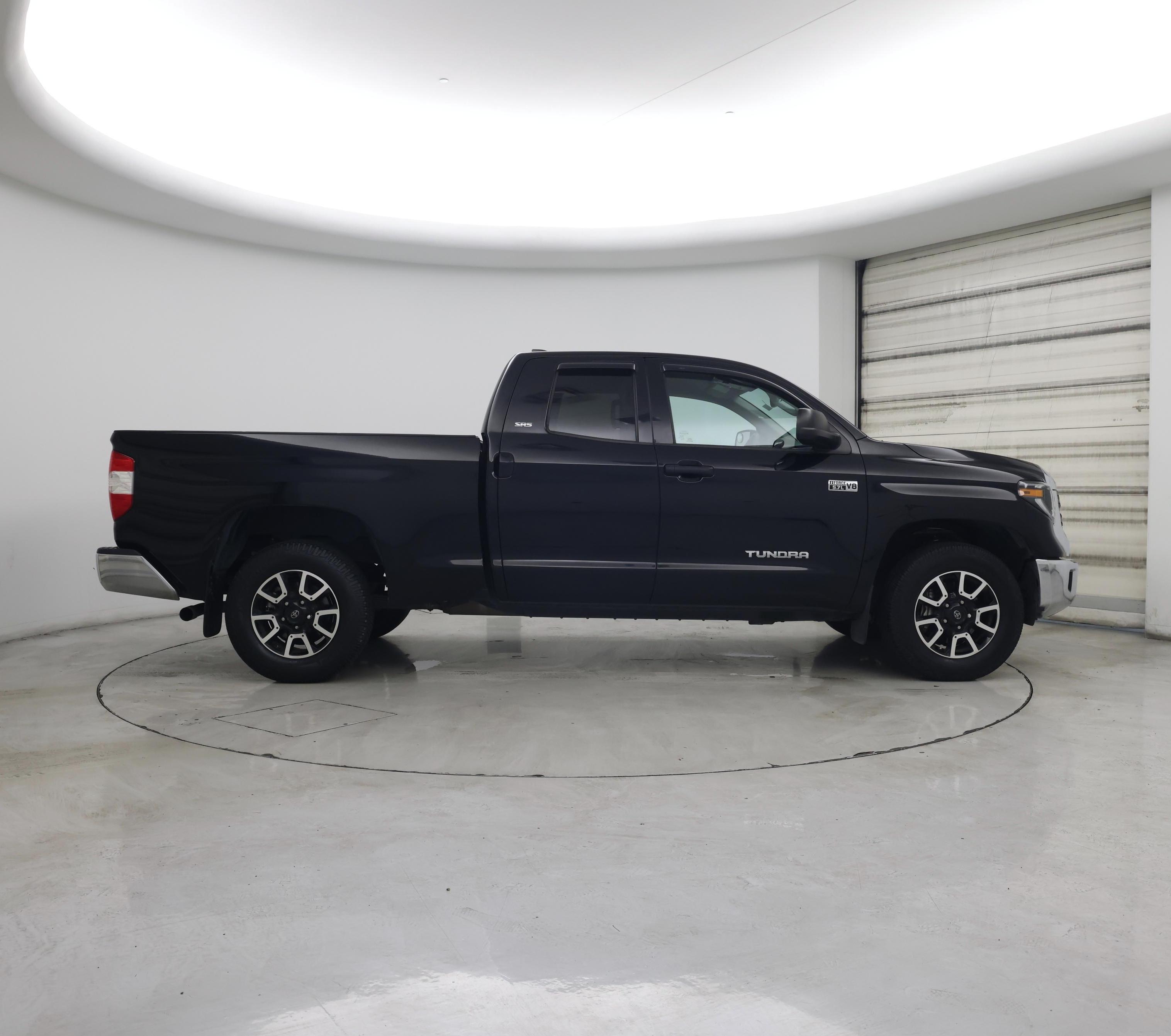 Thumbnail: 2020 Toyota Tundra - 7