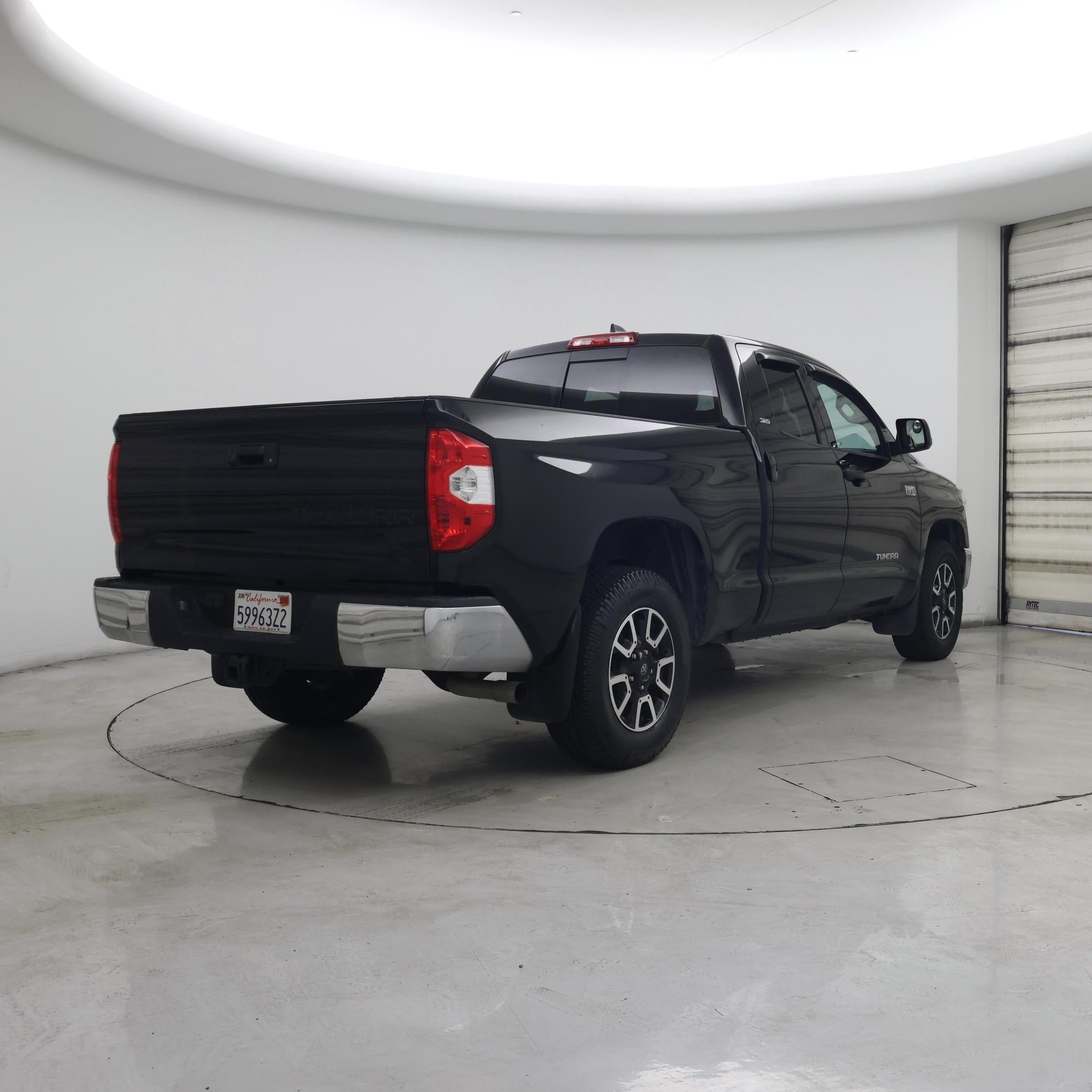 Thumbnail: 2020 Toyota Tundra - 8