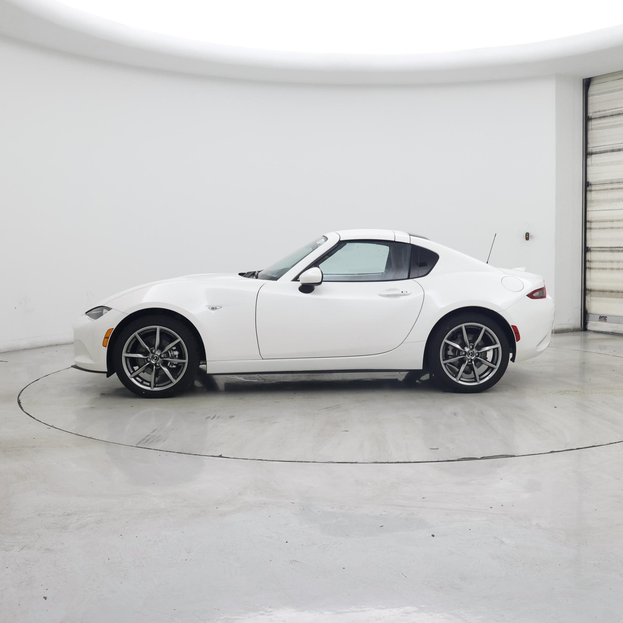 Thumbnail: 2023 Mazda MX-5 Miata - 3