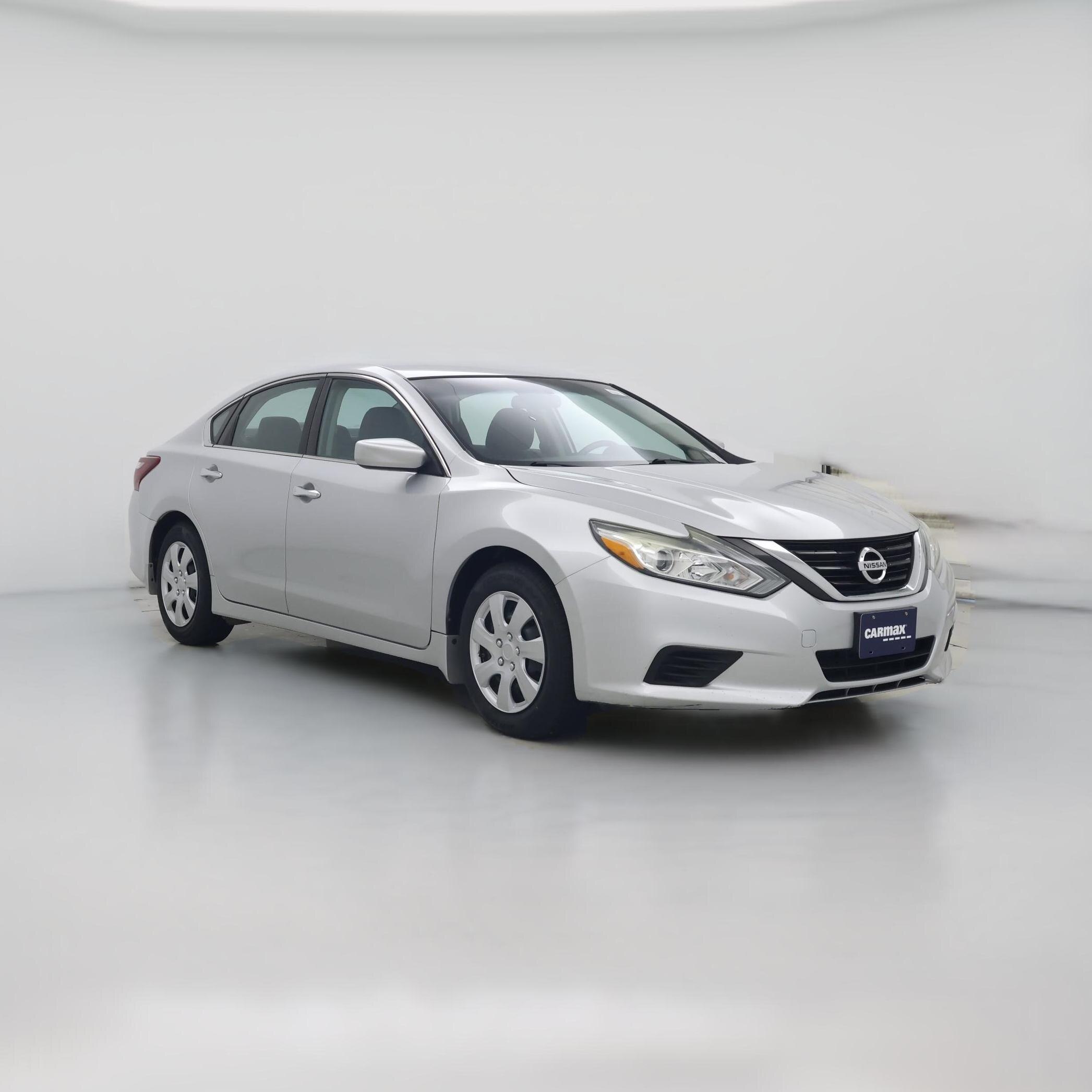 Thumbnail: 2018 Nissan Altima - 1