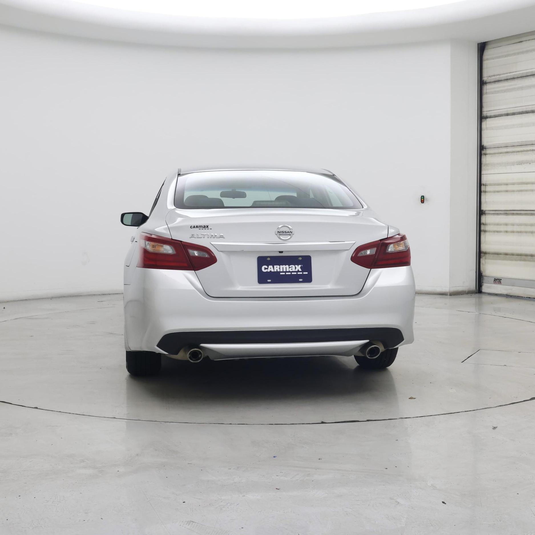 Thumbnail: 2018 Nissan Altima - 6