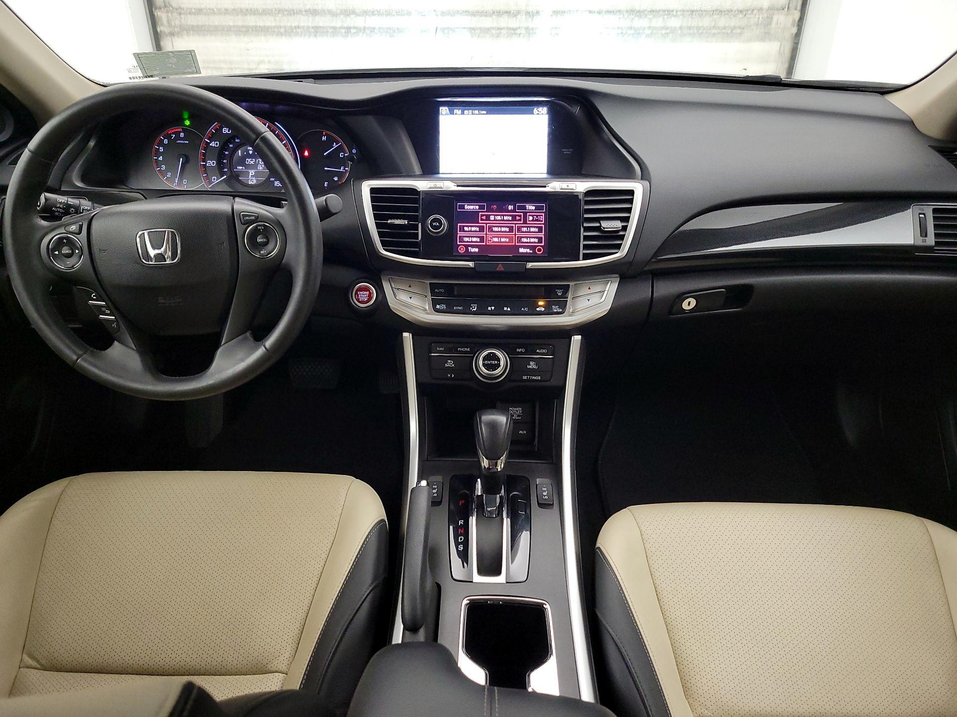 Thumbnail: 2015 Honda Accord - 9
