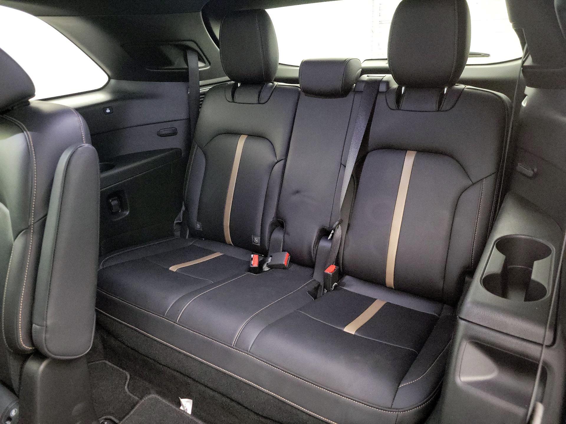 Thumbnail: 2024 Mazda CX-90 - 20