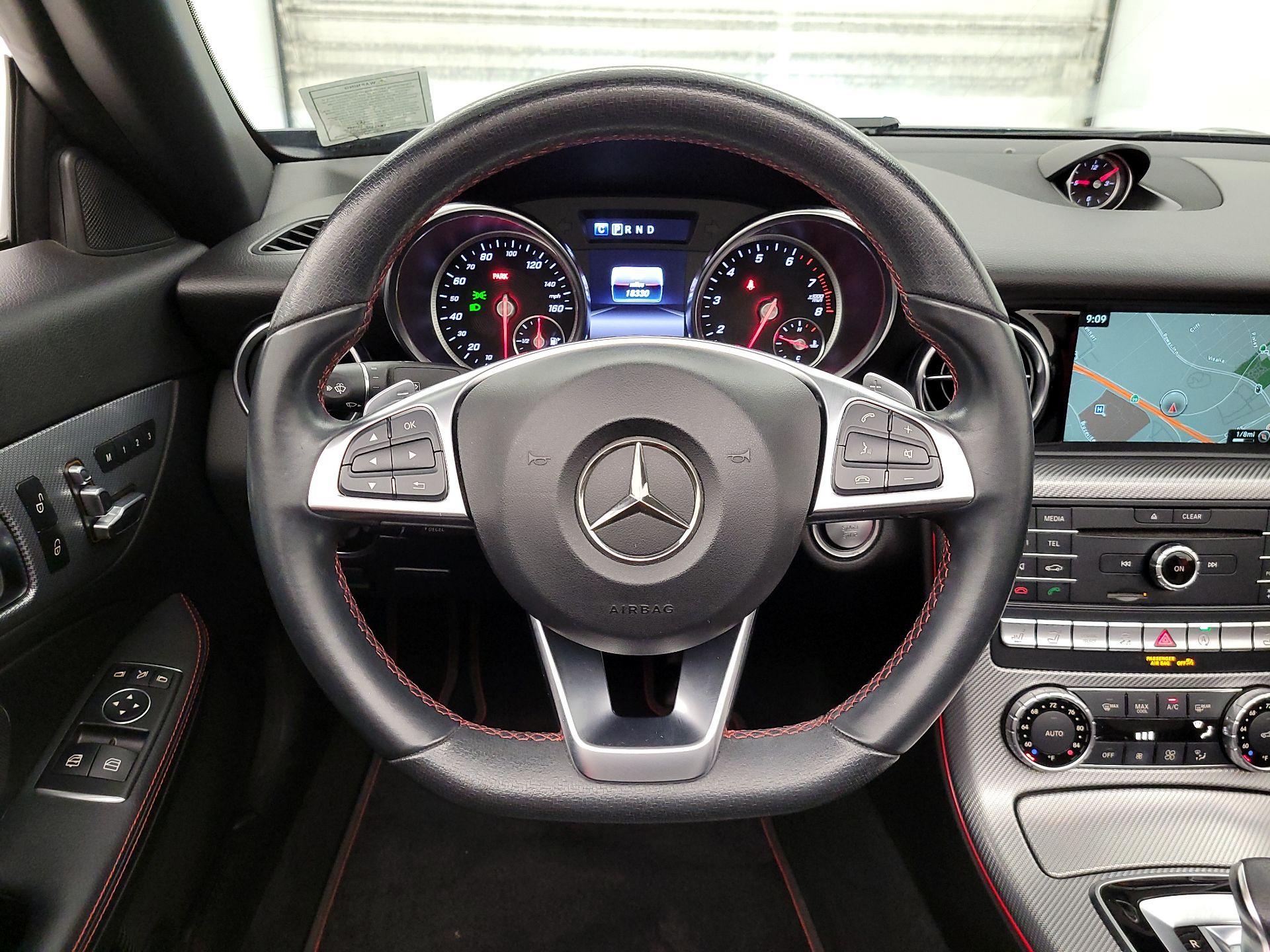 Thumbnail: 2018 Mercedes-Benz SLC - 10