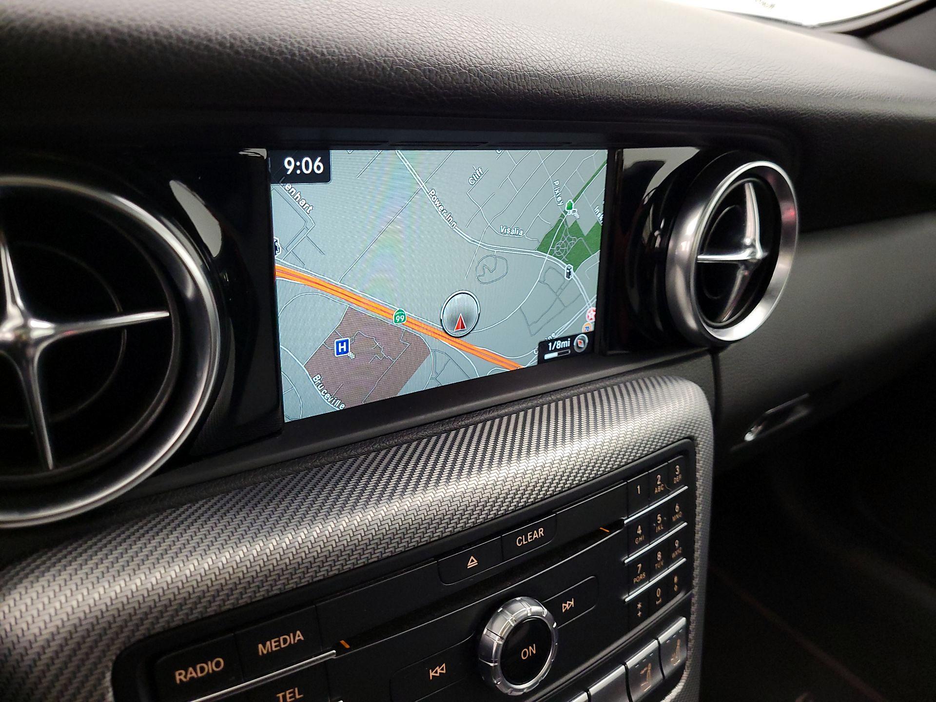 Thumbnail: 2018 Mercedes-Benz SLC - 14