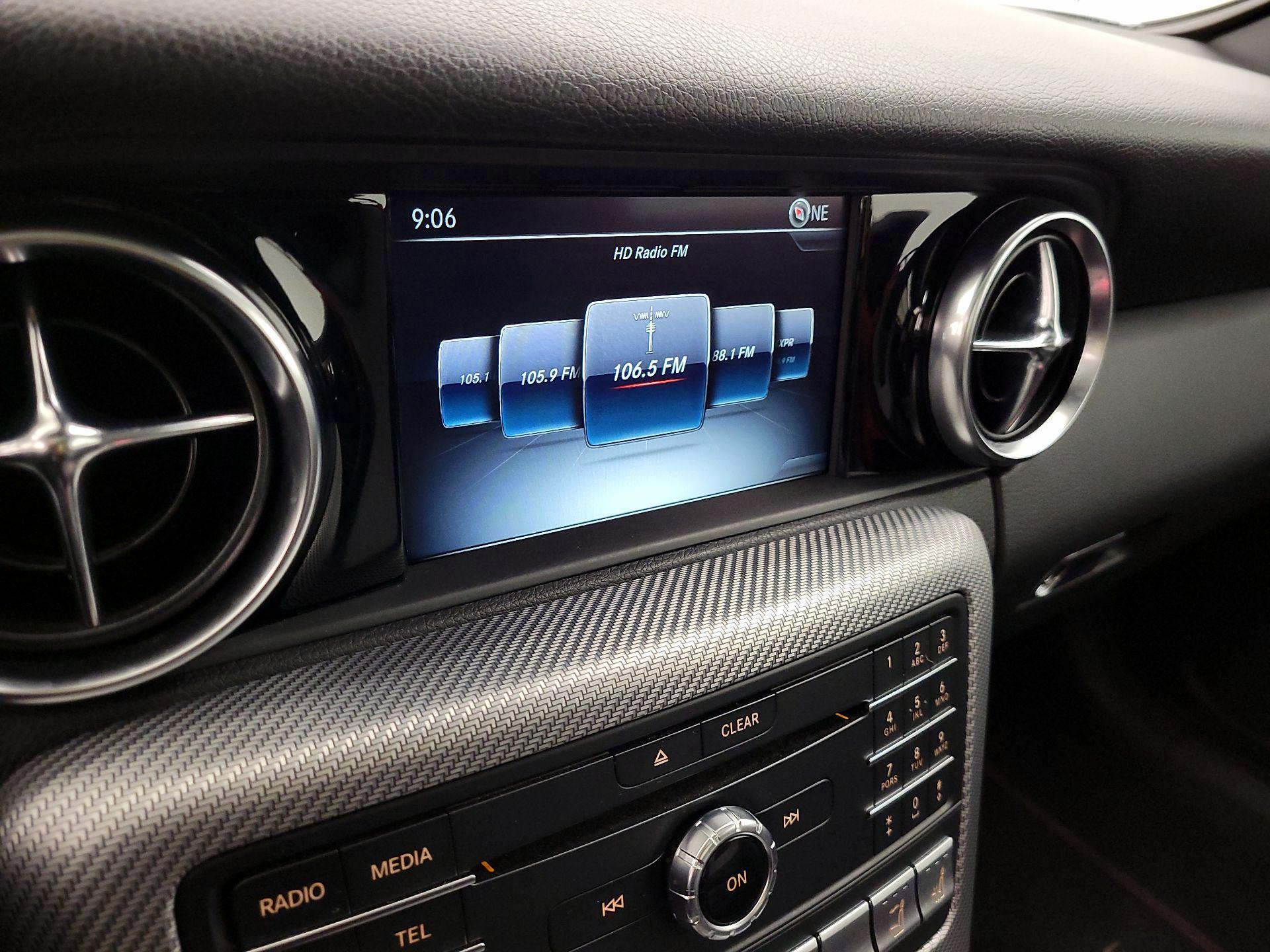 Thumbnail: 2018 Mercedes-Benz SLC - 16