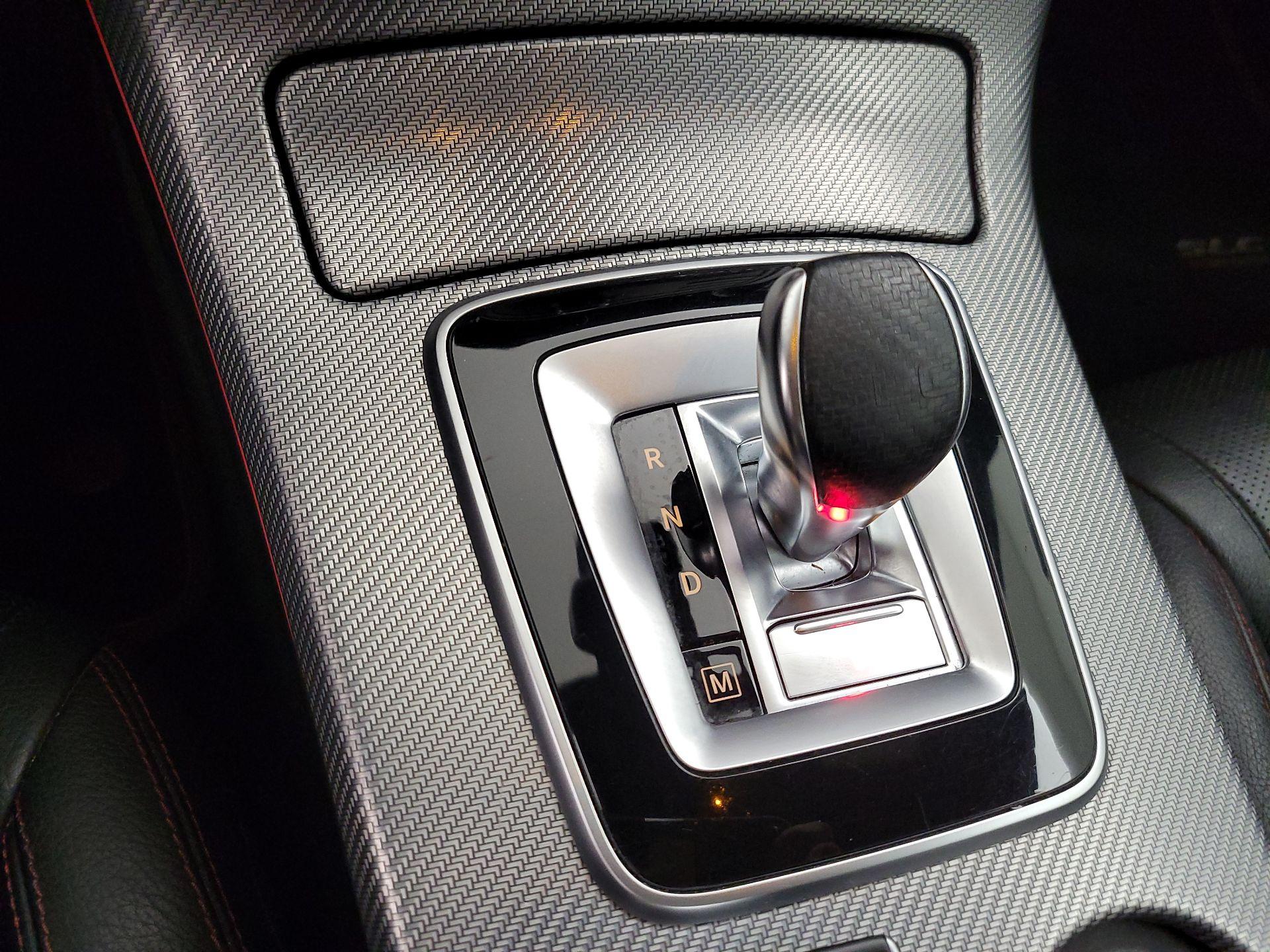 Thumbnail: 2018 Mercedes-Benz SLC - 18