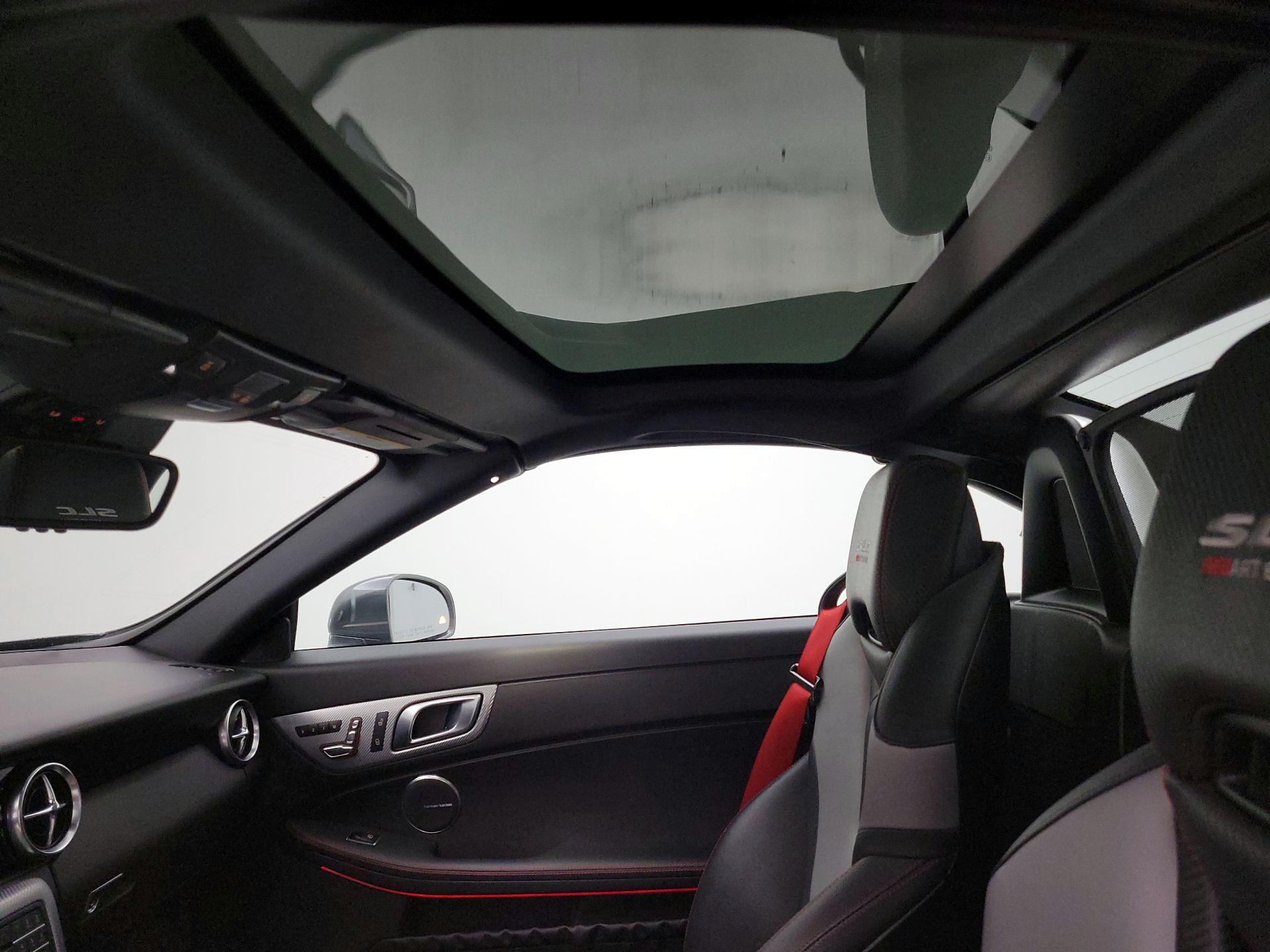 Thumbnail: 2018 Mercedes-Benz SLC - 20