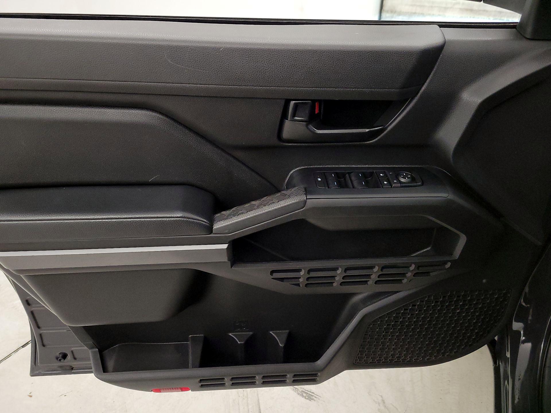 Thumbnail: 2024 Toyota Tacoma - 12