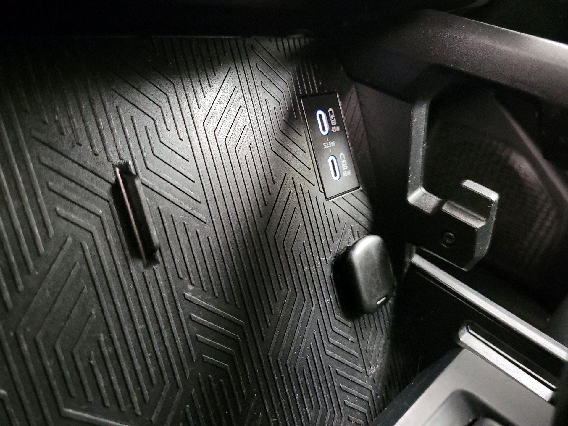 Thumbnail: 2024 Toyota Tacoma - 18