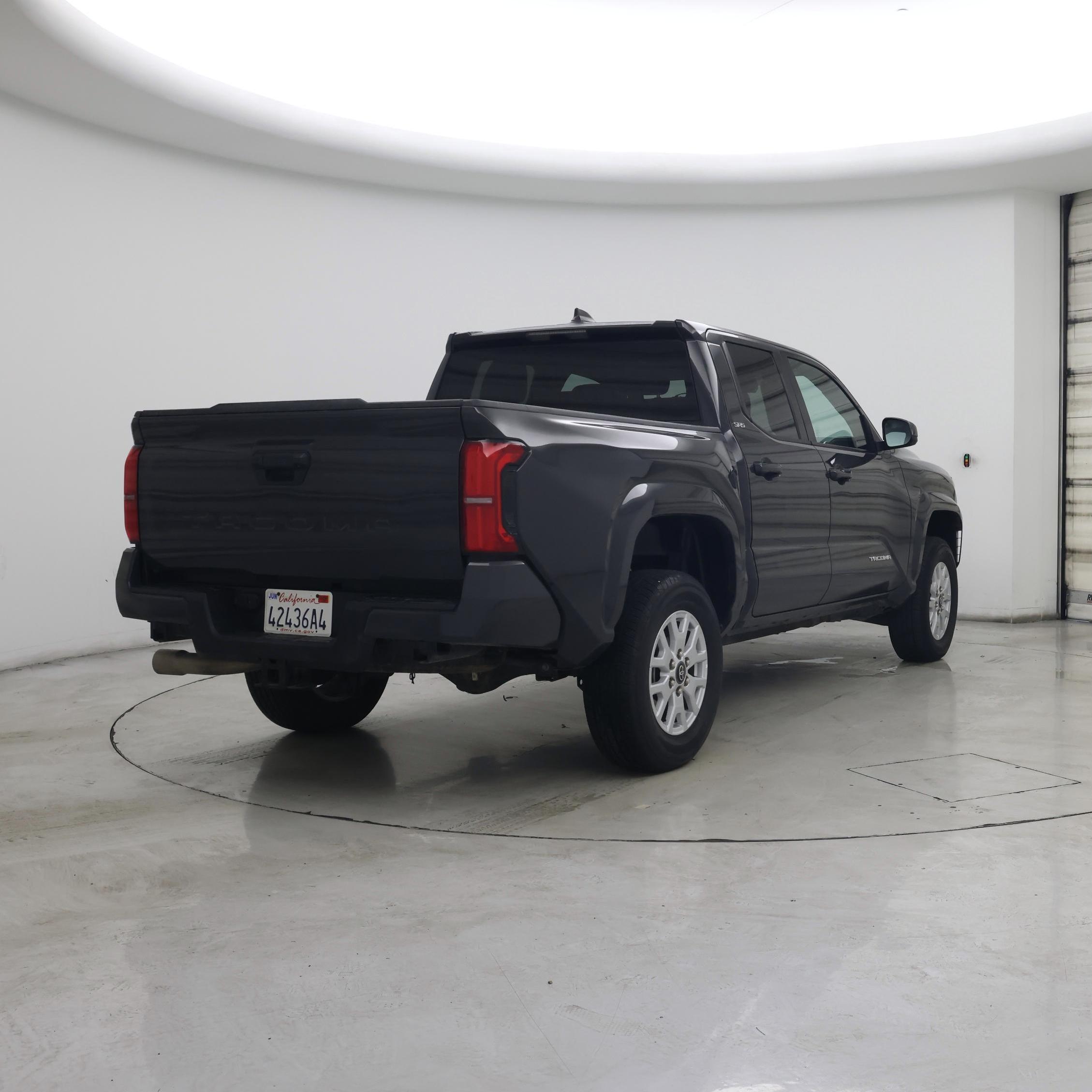 Thumbnail: 2024 Toyota Tacoma - 8