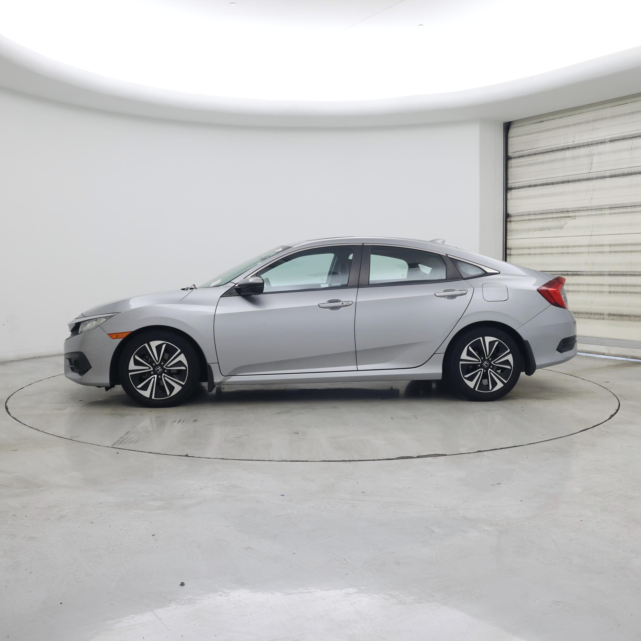 Thumbnail: 2018 Honda Civic - 3