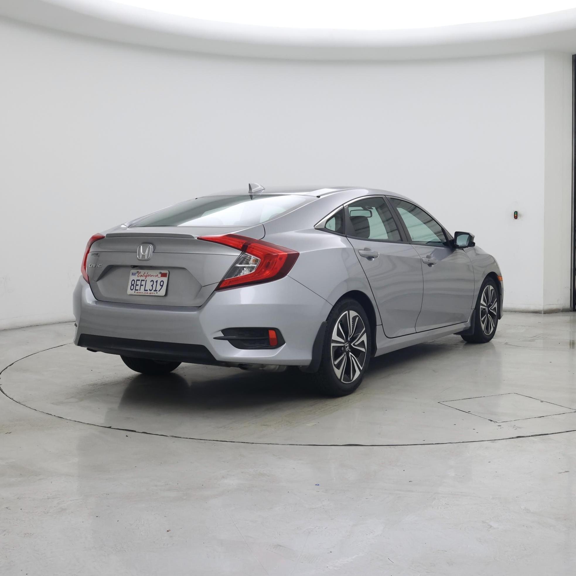 Thumbnail: 2018 Honda Civic - 8