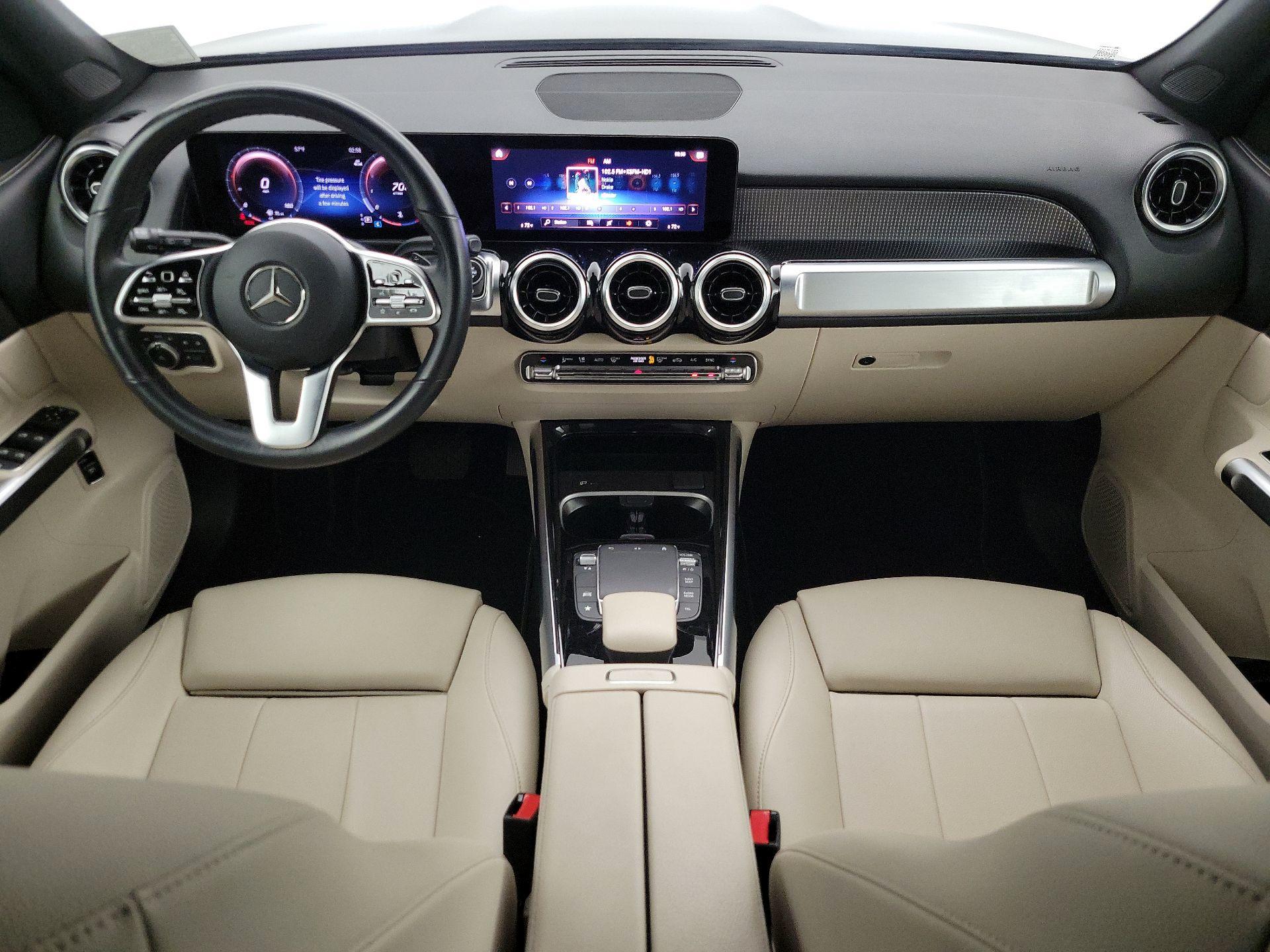 Thumbnail: 2023 Mercedes-Benz GLB - 9