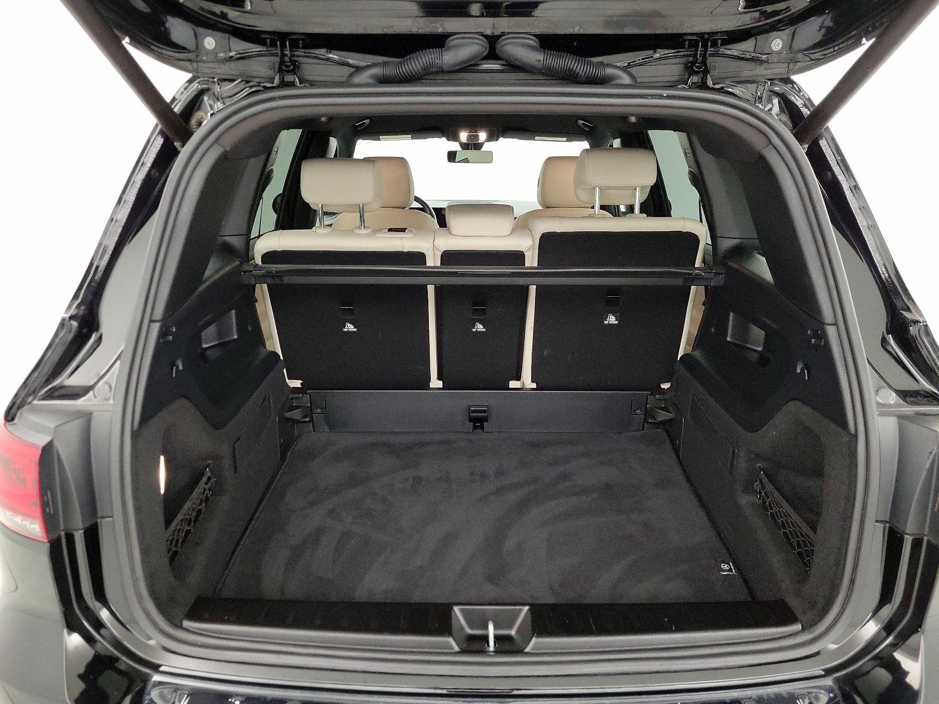 Thumbnail: 2023 Mercedes-Benz GLB - 20