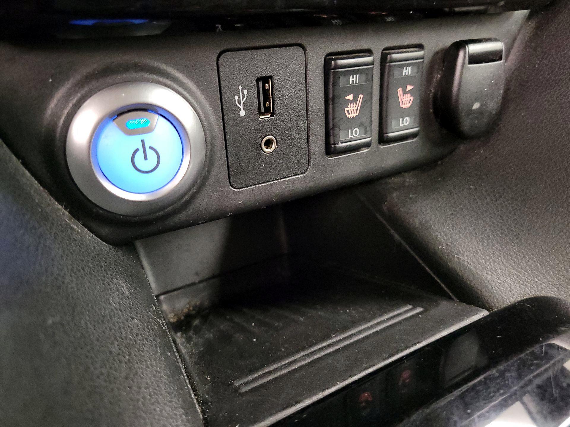 Thumbnail: 2019 Nissan Leaf - 19