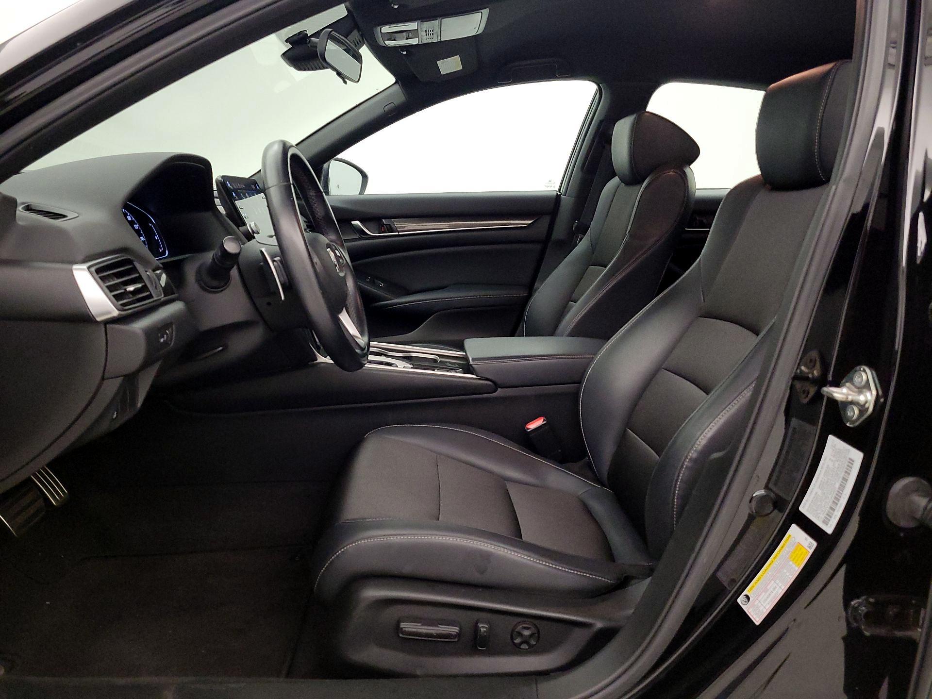 Thumbnail: 2018 Honda Accord - 11