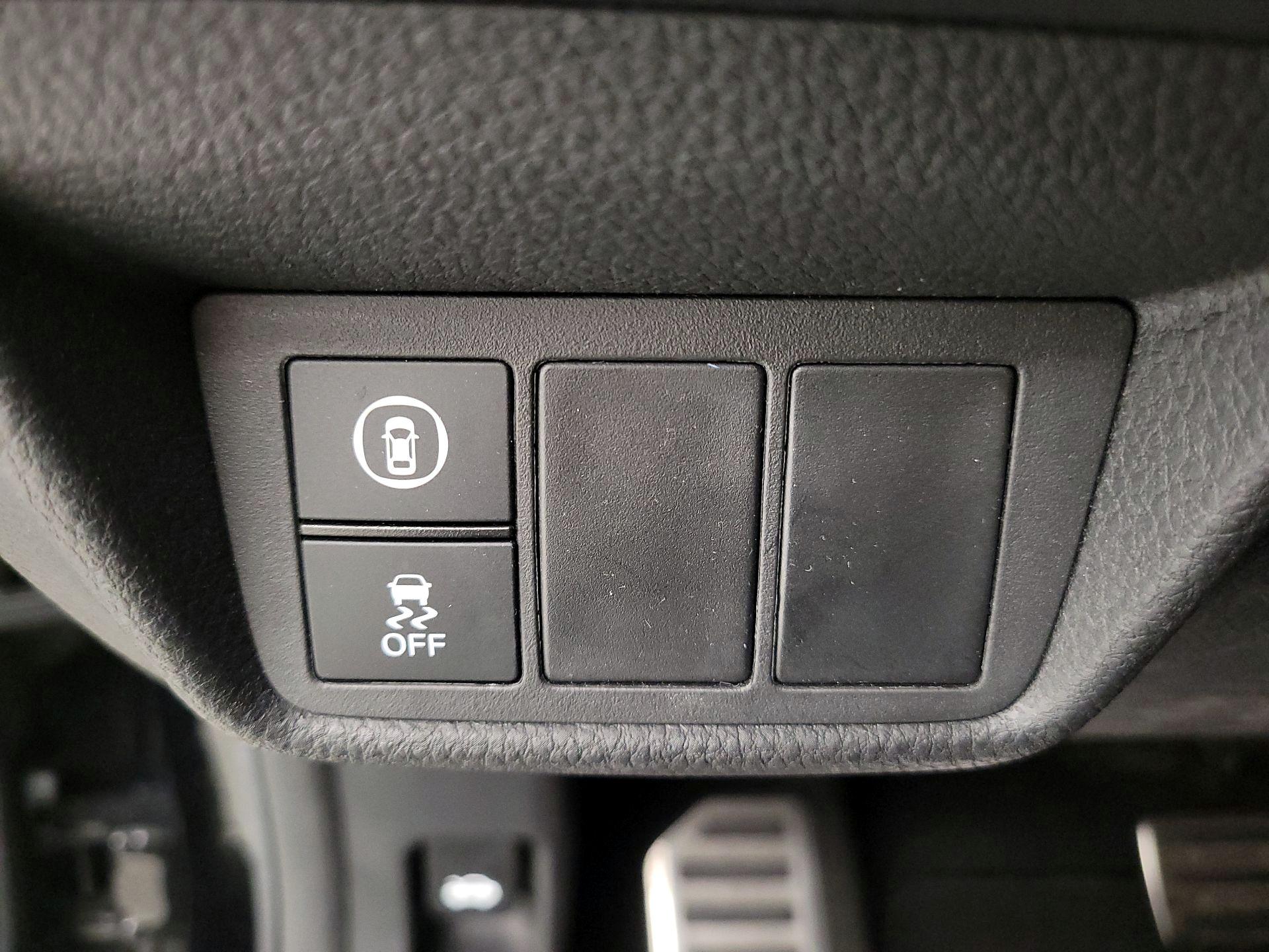 Thumbnail: 2018 Honda Accord - 13