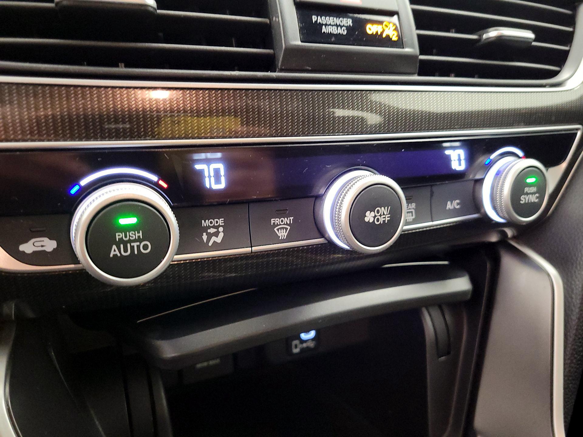 Thumbnail: 2018 Honda Accord - 16