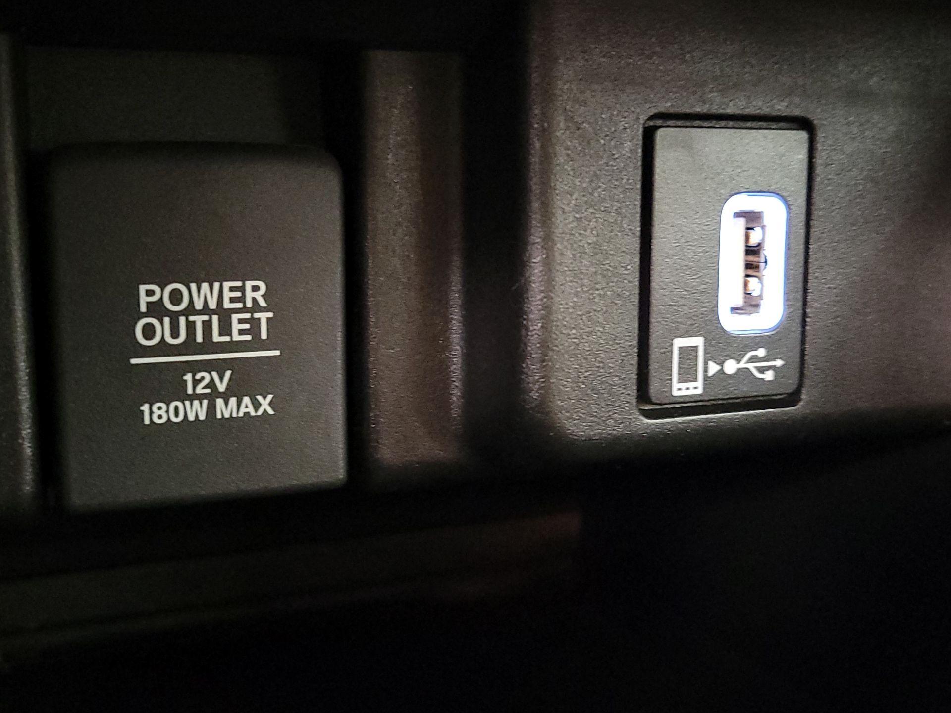 Thumbnail: 2018 Honda Accord - 18