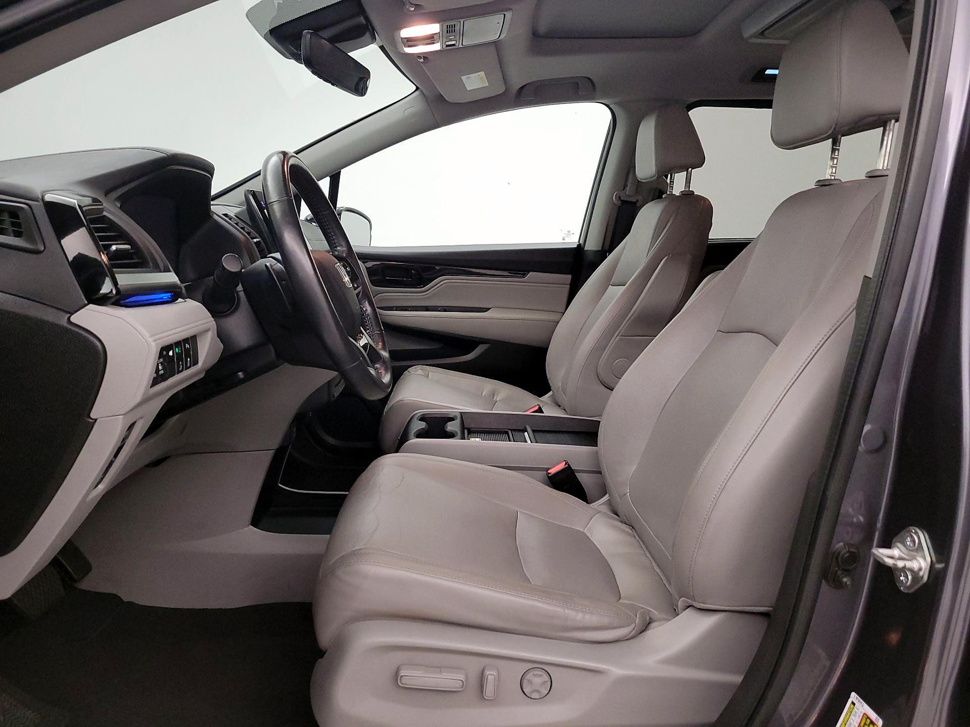 Thumbnail: 2018 Honda Odyssey - 11