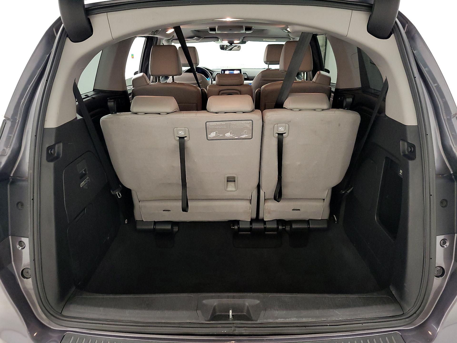 Thumbnail: 2018 Honda Odyssey - 19