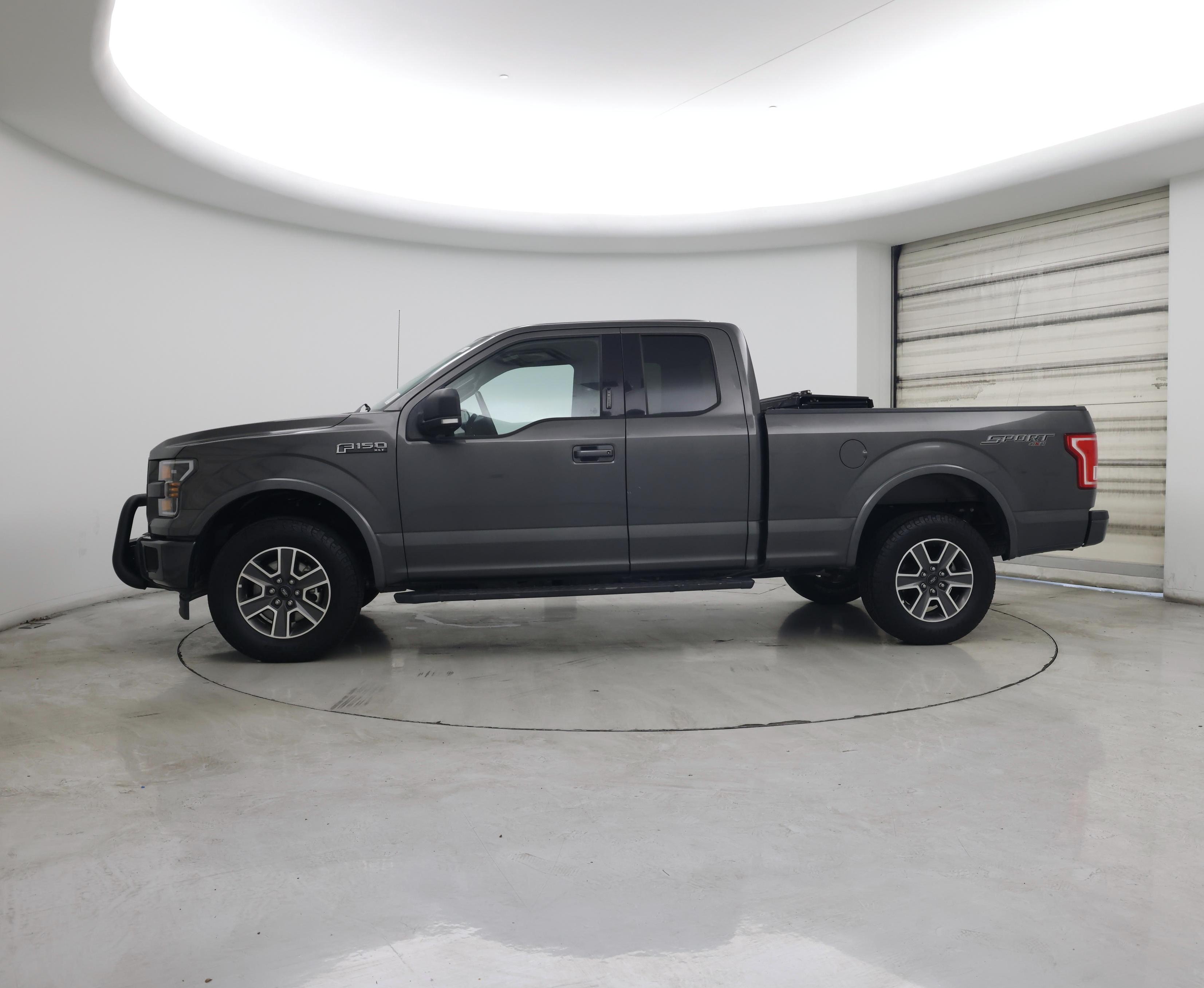 Thumbnail: 2017 Ford F-150 - 3