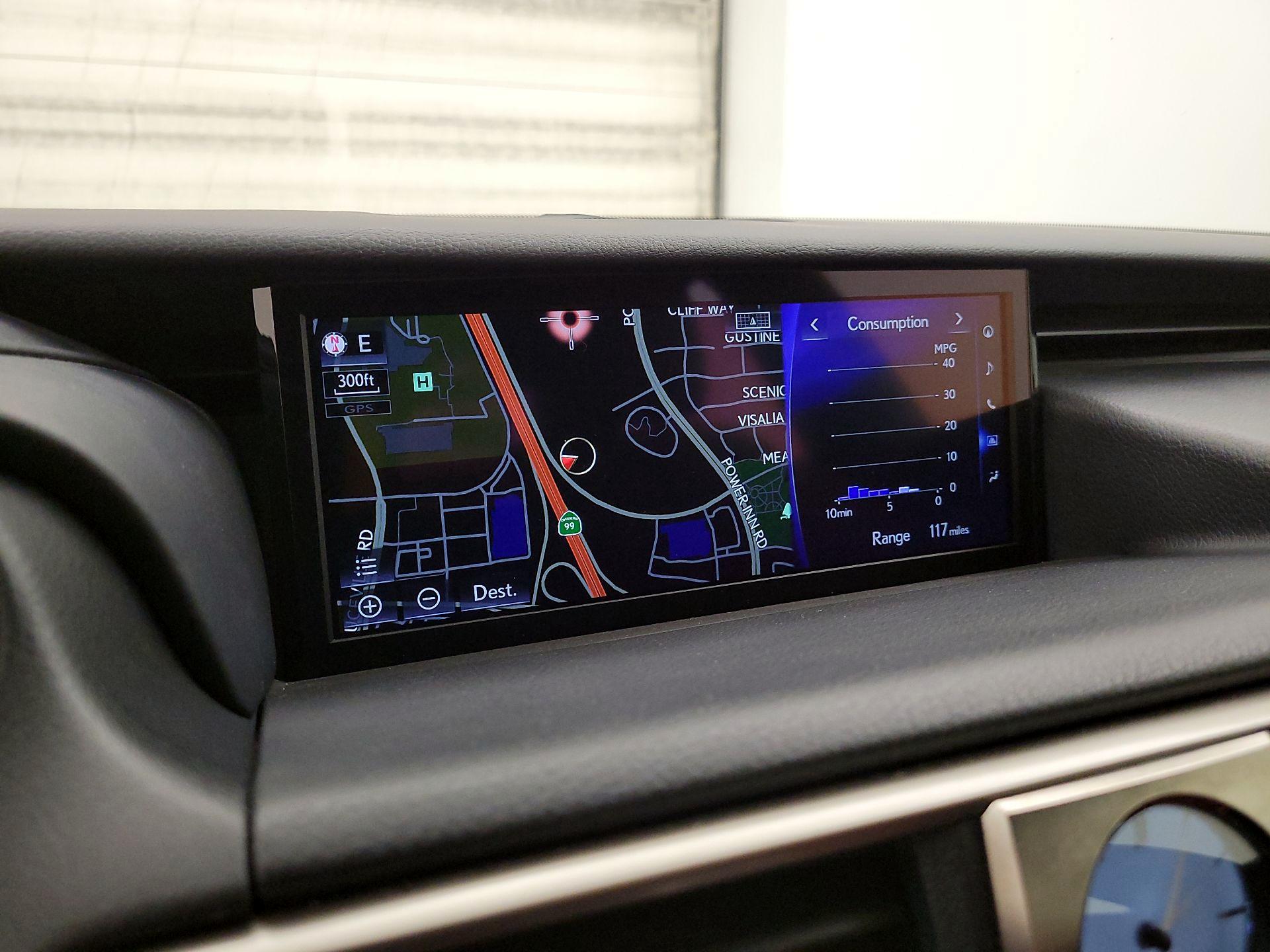 Thumbnail: 2019 Lexus IS - 14