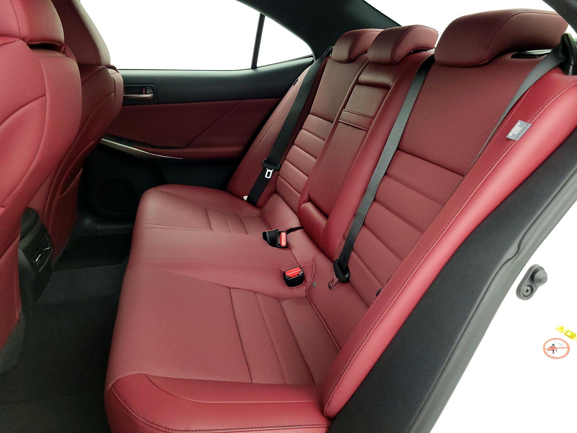 Thumbnail: 2019 Lexus IS - 19