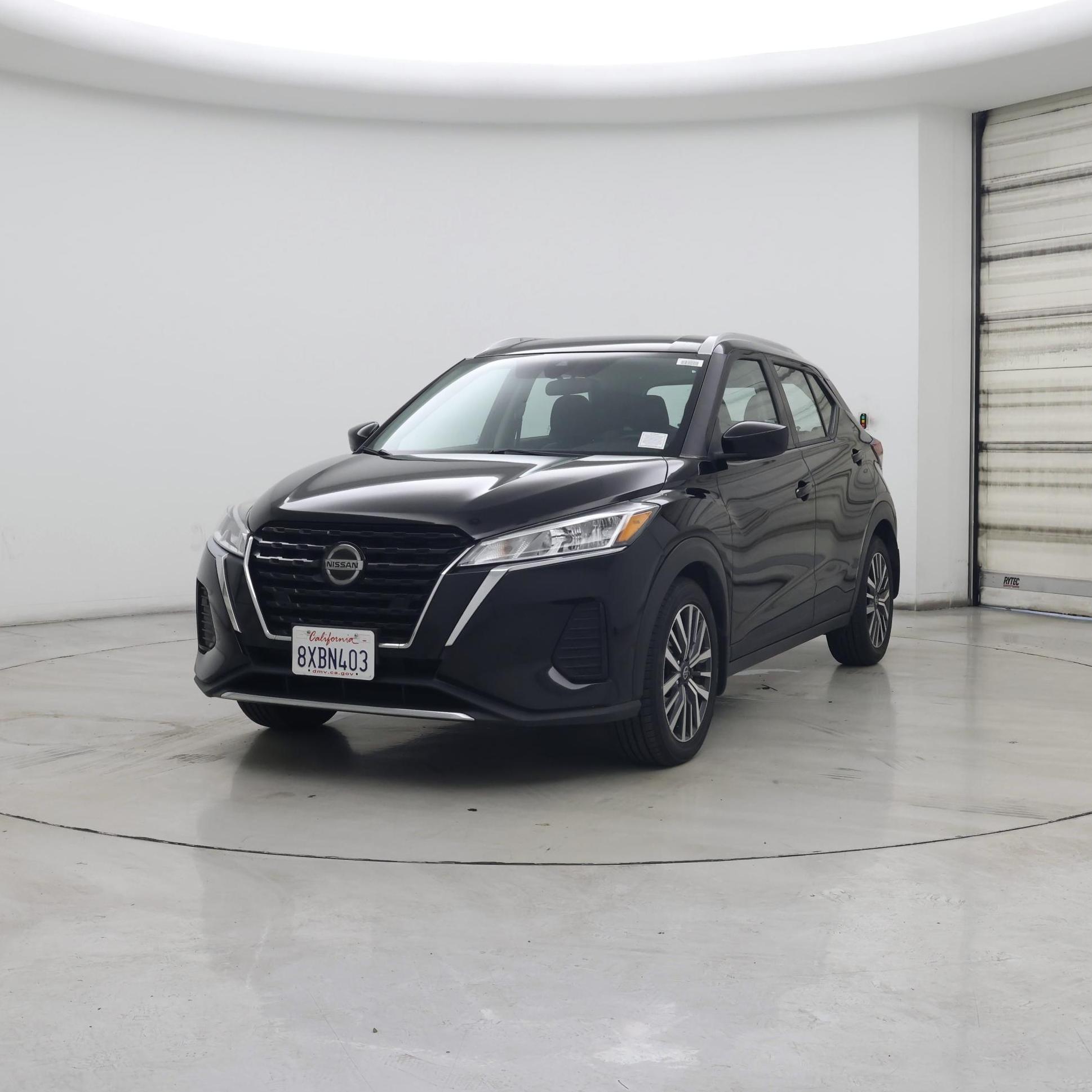 Thumbnail: 2021 Nissan Kicks - 4