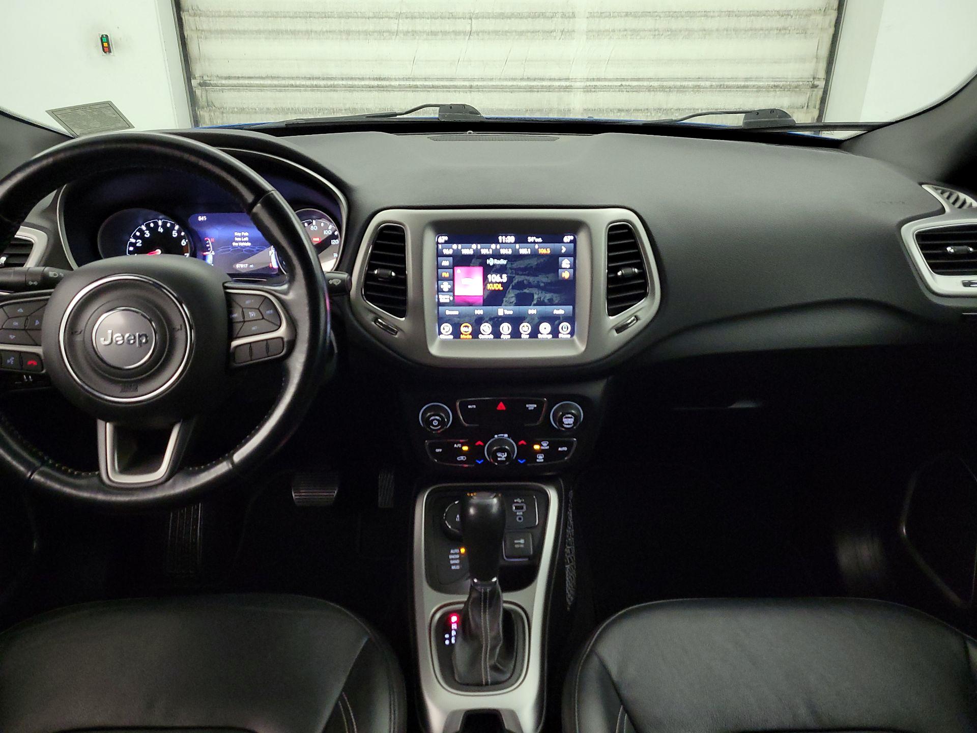 Thumbnail: 2021 Jeep Compass - 9