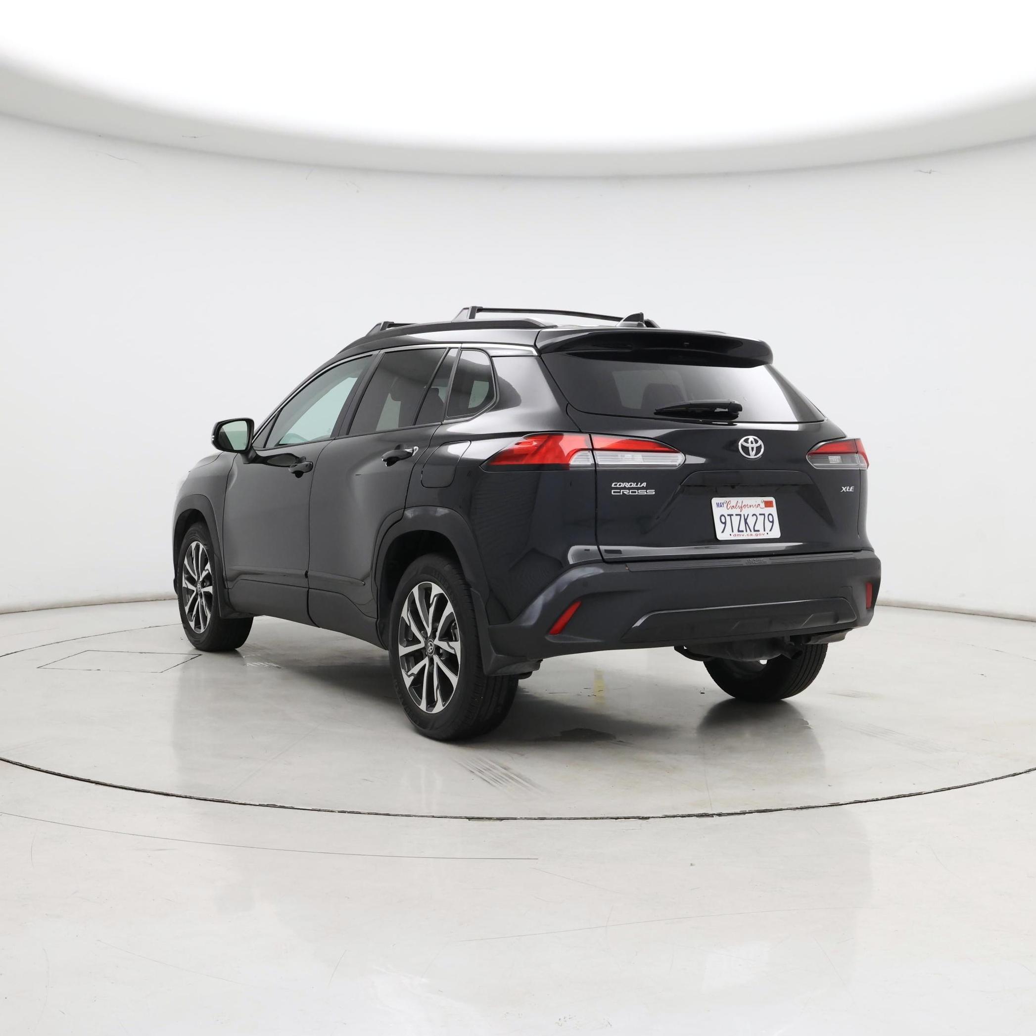 Thumbnail: 2022 Toyota Corolla Cross - 2