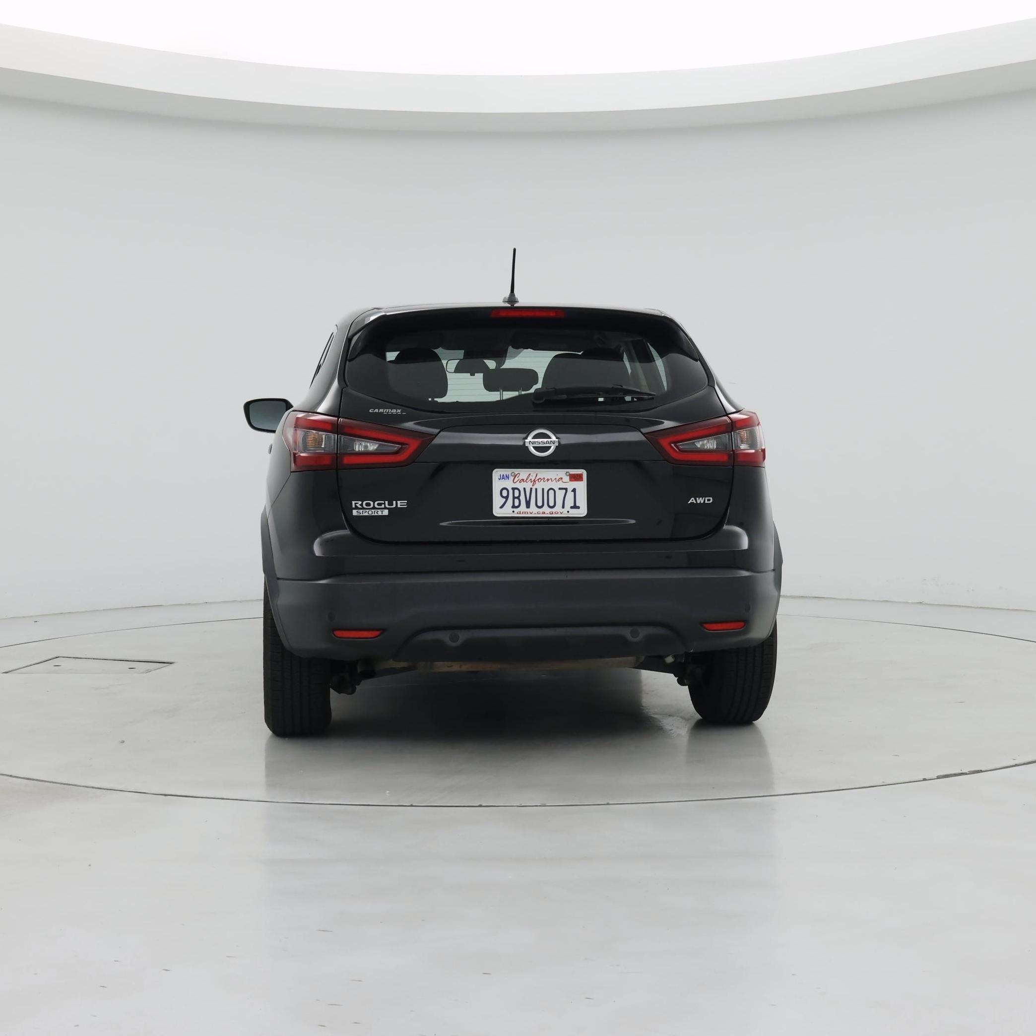 Thumbnail: 2020 Nissan Rogue Sport - 6