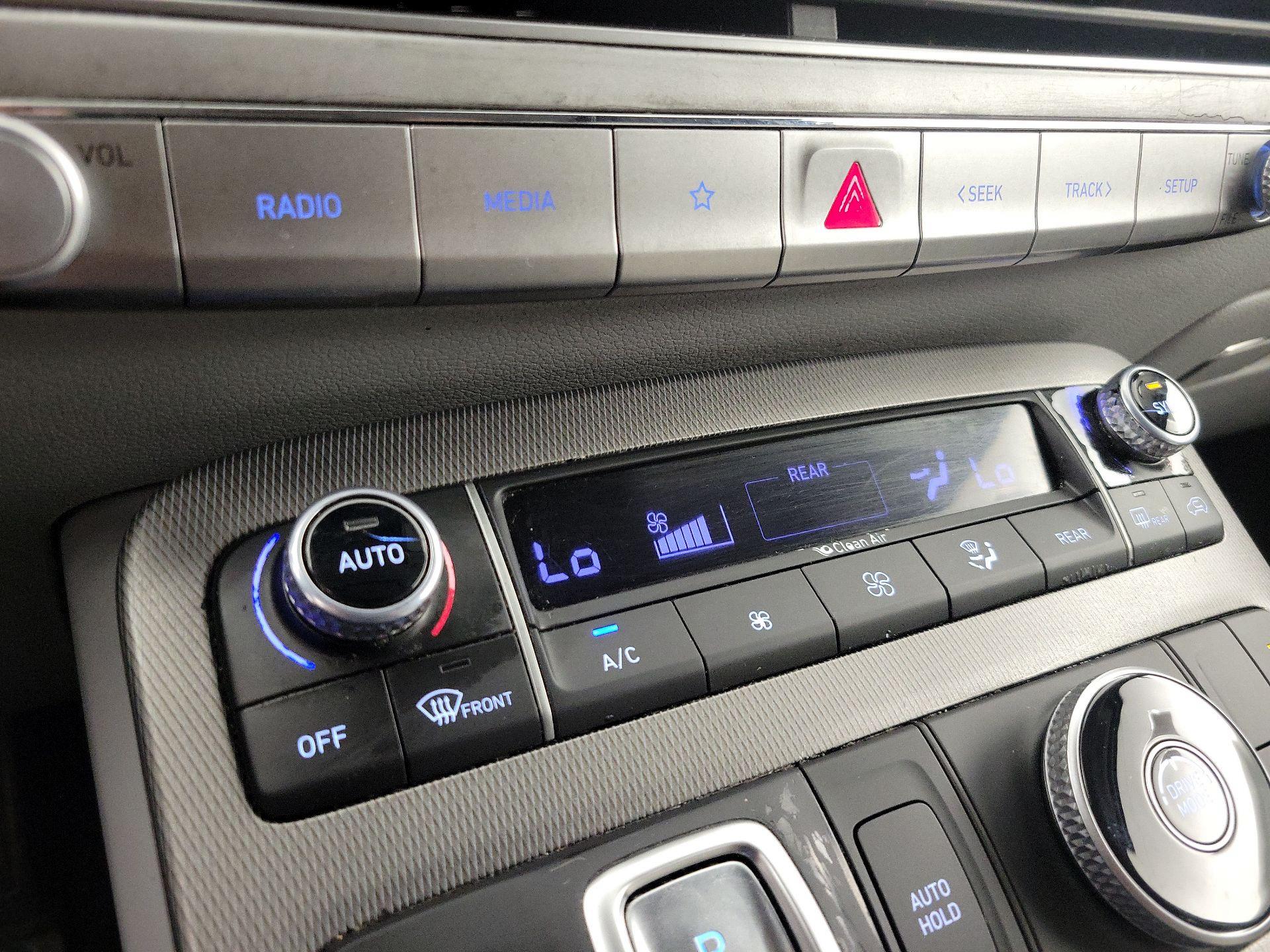 Thumbnail: 2021 Hyundai Palisade - 16