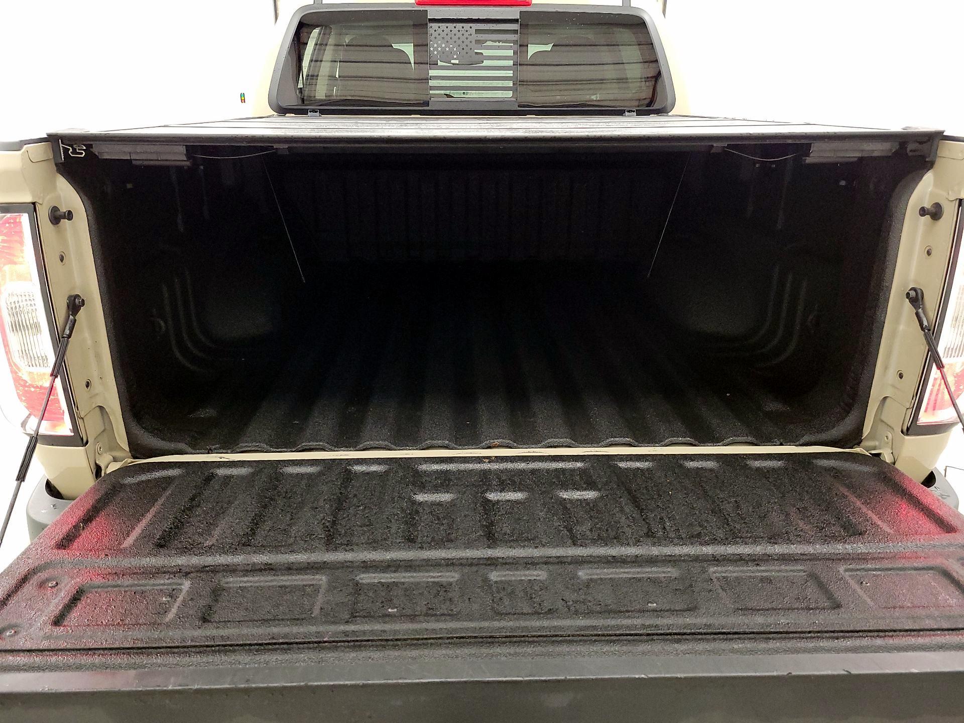 Thumbnail: 2022 GMC Canyon - 19