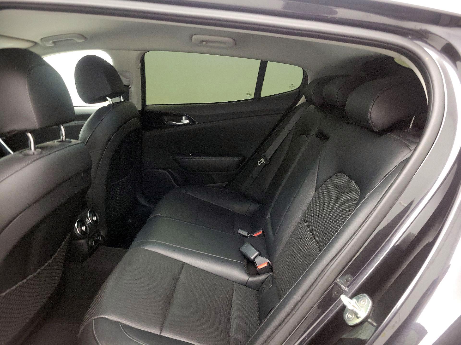 Thumbnail: 2019 Kia Stinger - 19