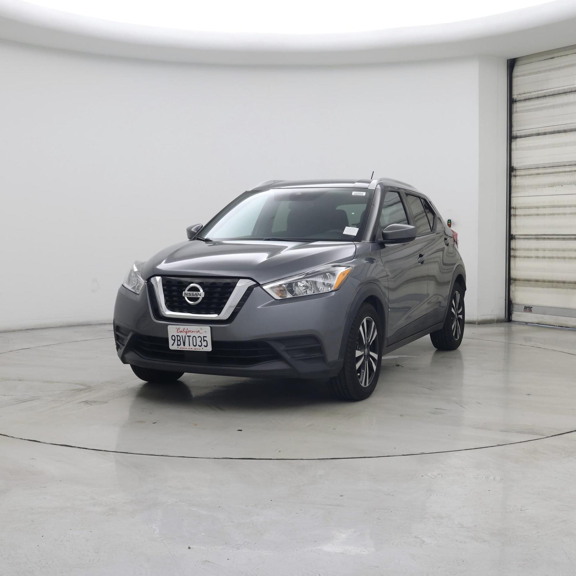 Thumbnail: 2020 Nissan Kicks - 4