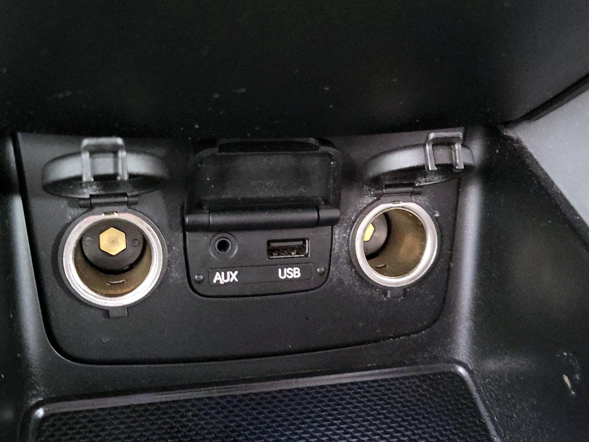 Thumbnail: 2014 Hyundai Sonata - 18