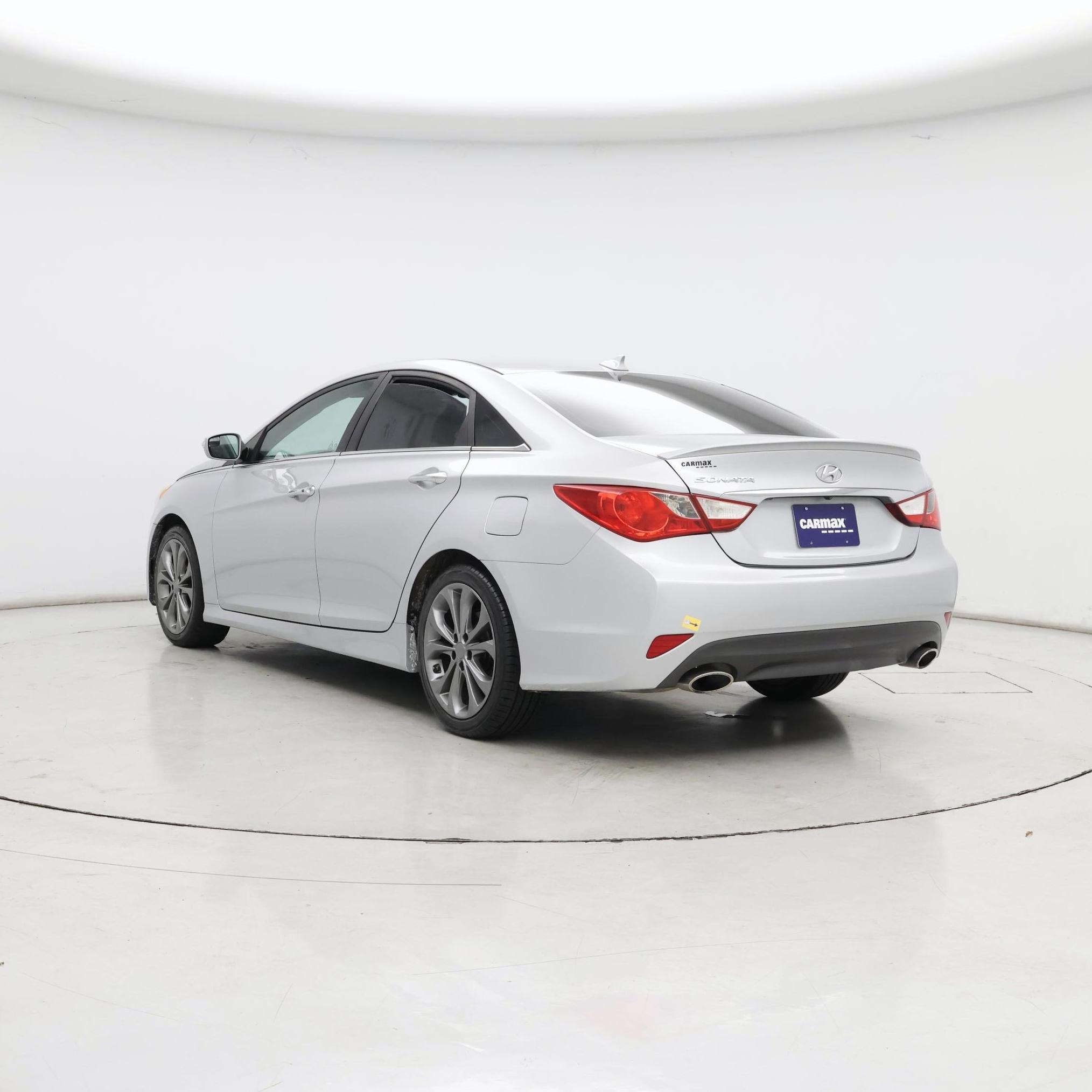 Thumbnail: 2014 Hyundai Sonata - 2