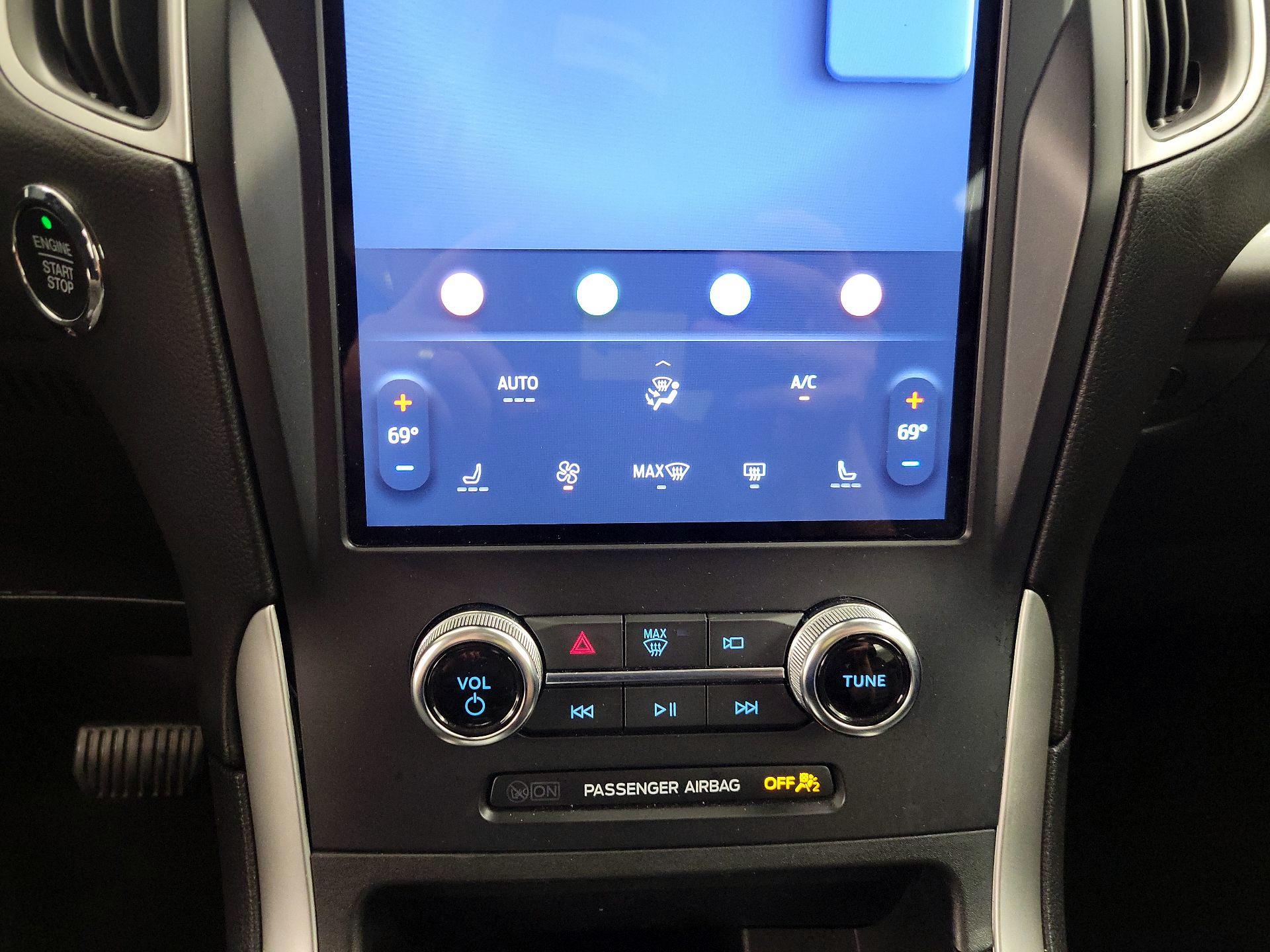 Thumbnail: 2024 Ford Edge - 17