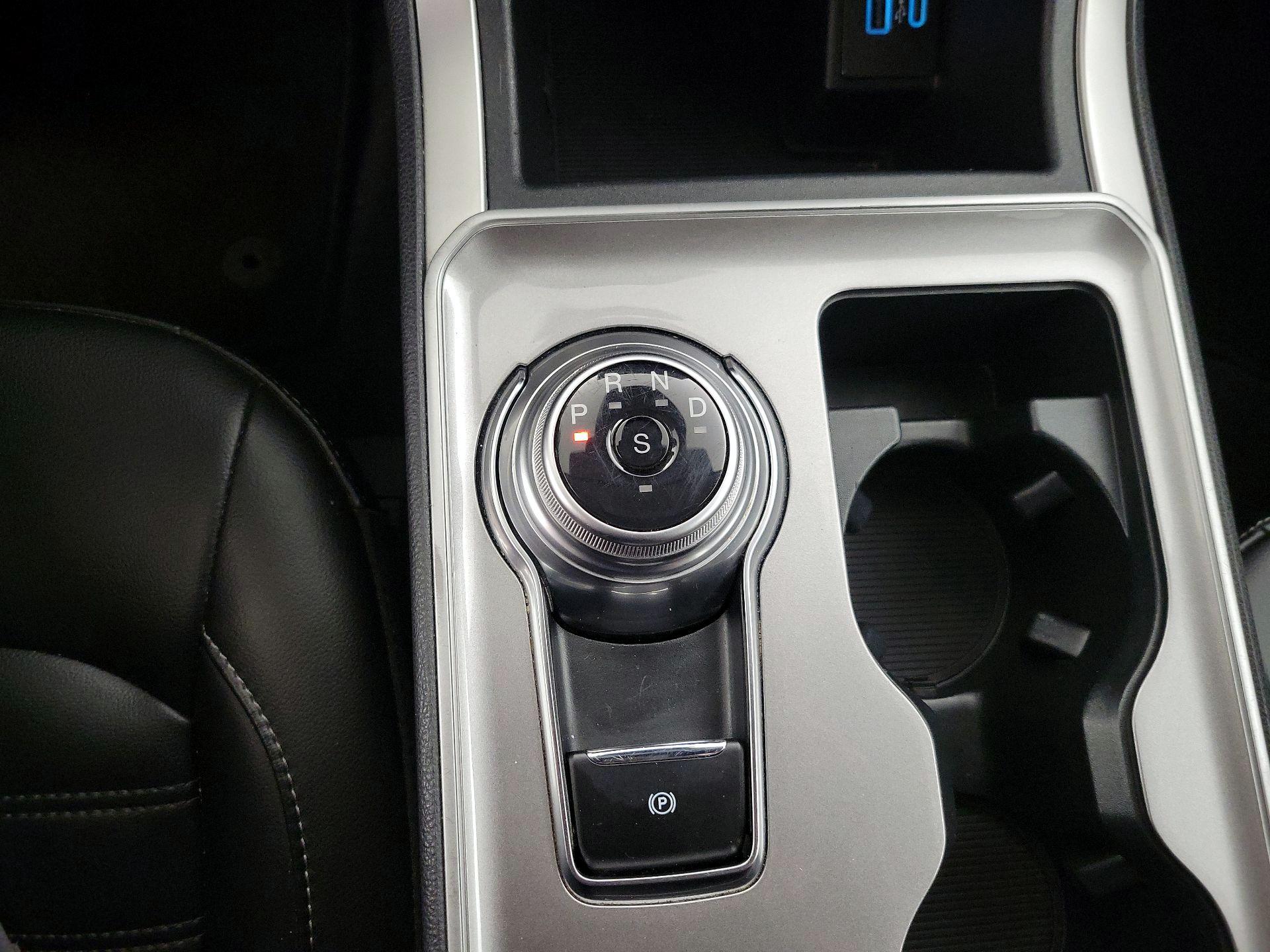 Thumbnail: 2024 Ford Edge - 18