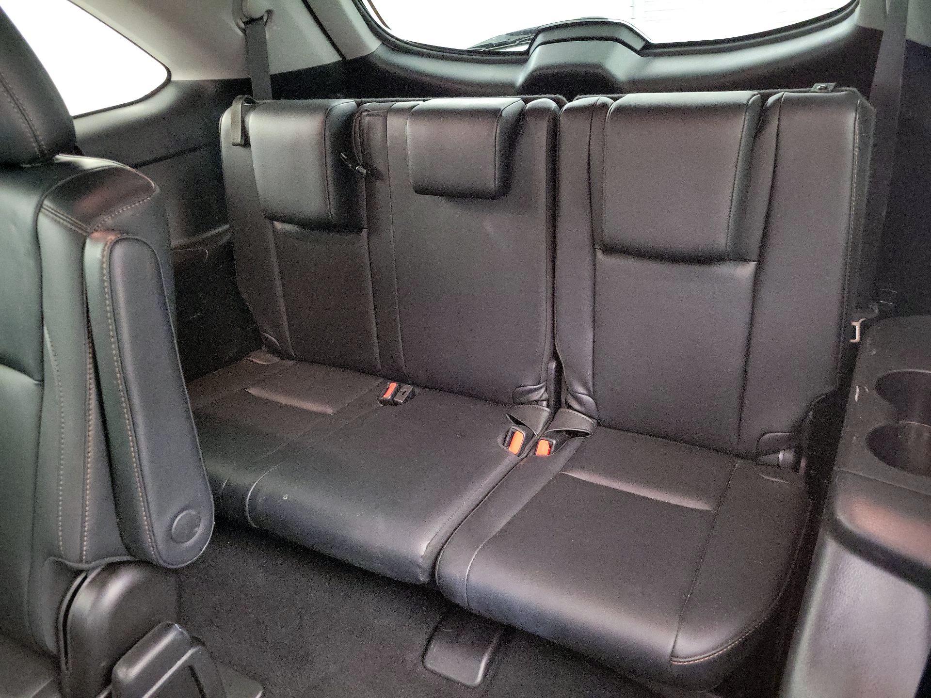 Thumbnail: 2019 Toyota Highlander - 20