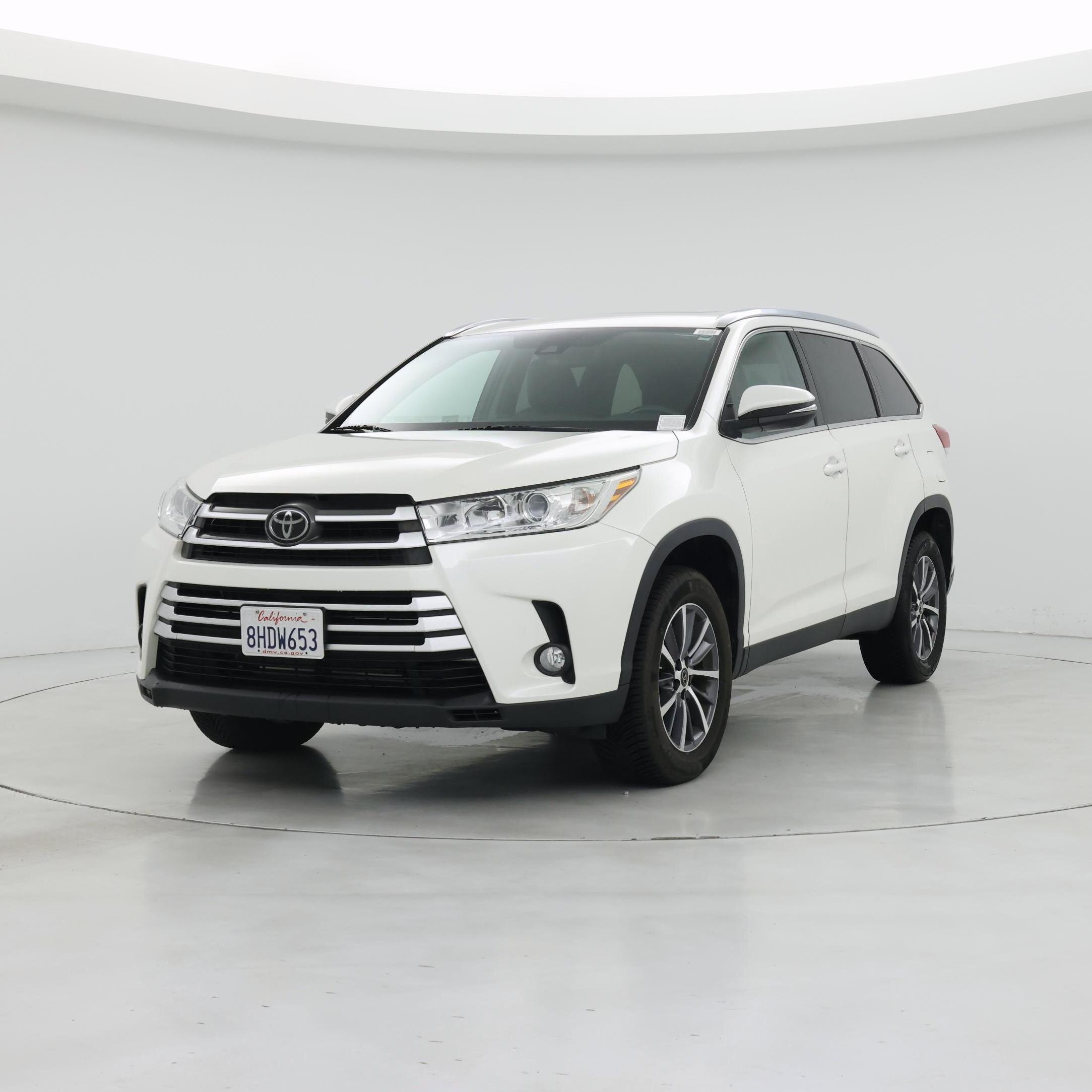 Thumbnail: 2019 Toyota Highlander - 4