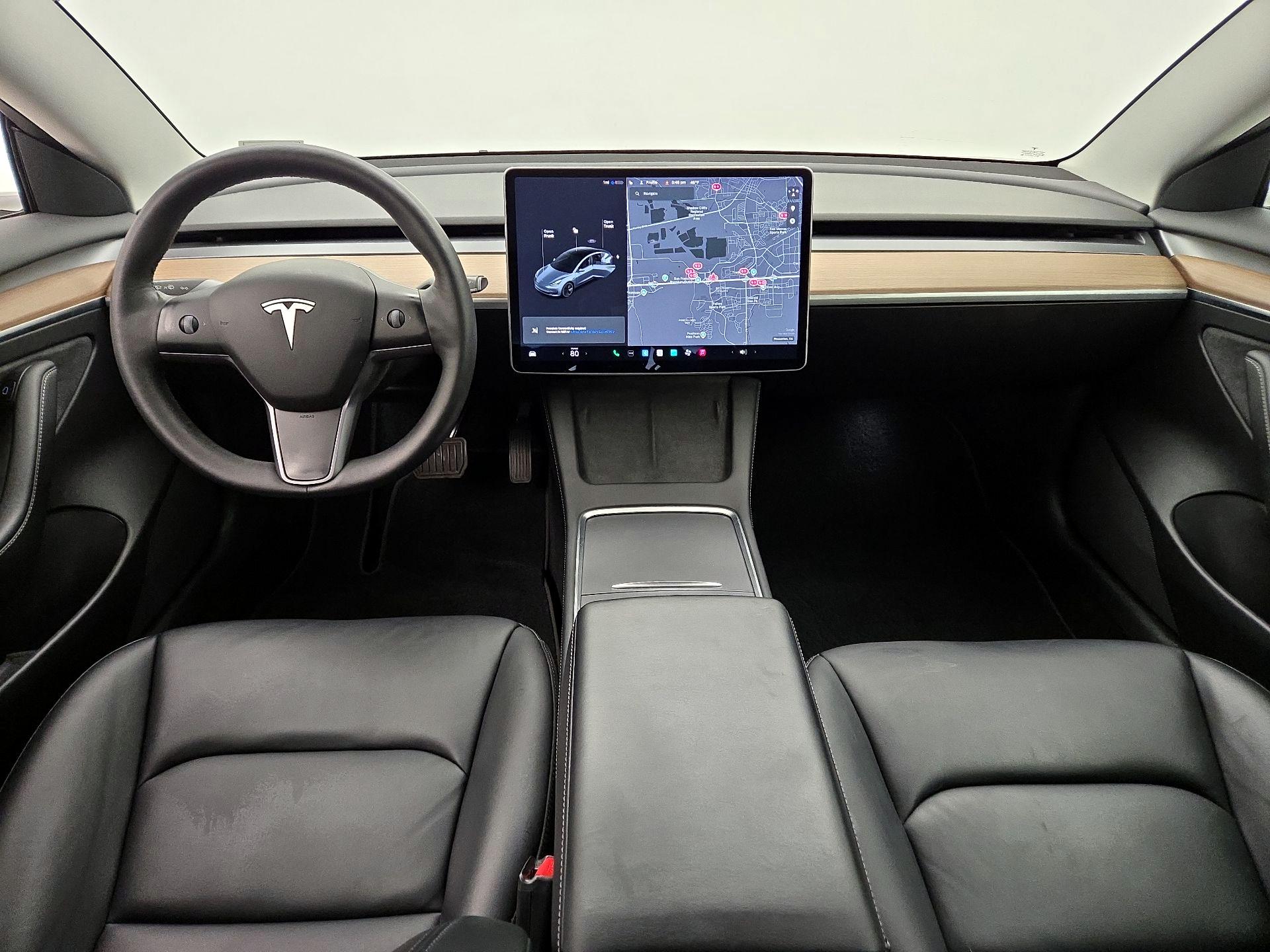 Thumbnail: 2022 Tesla Model 3 - 9