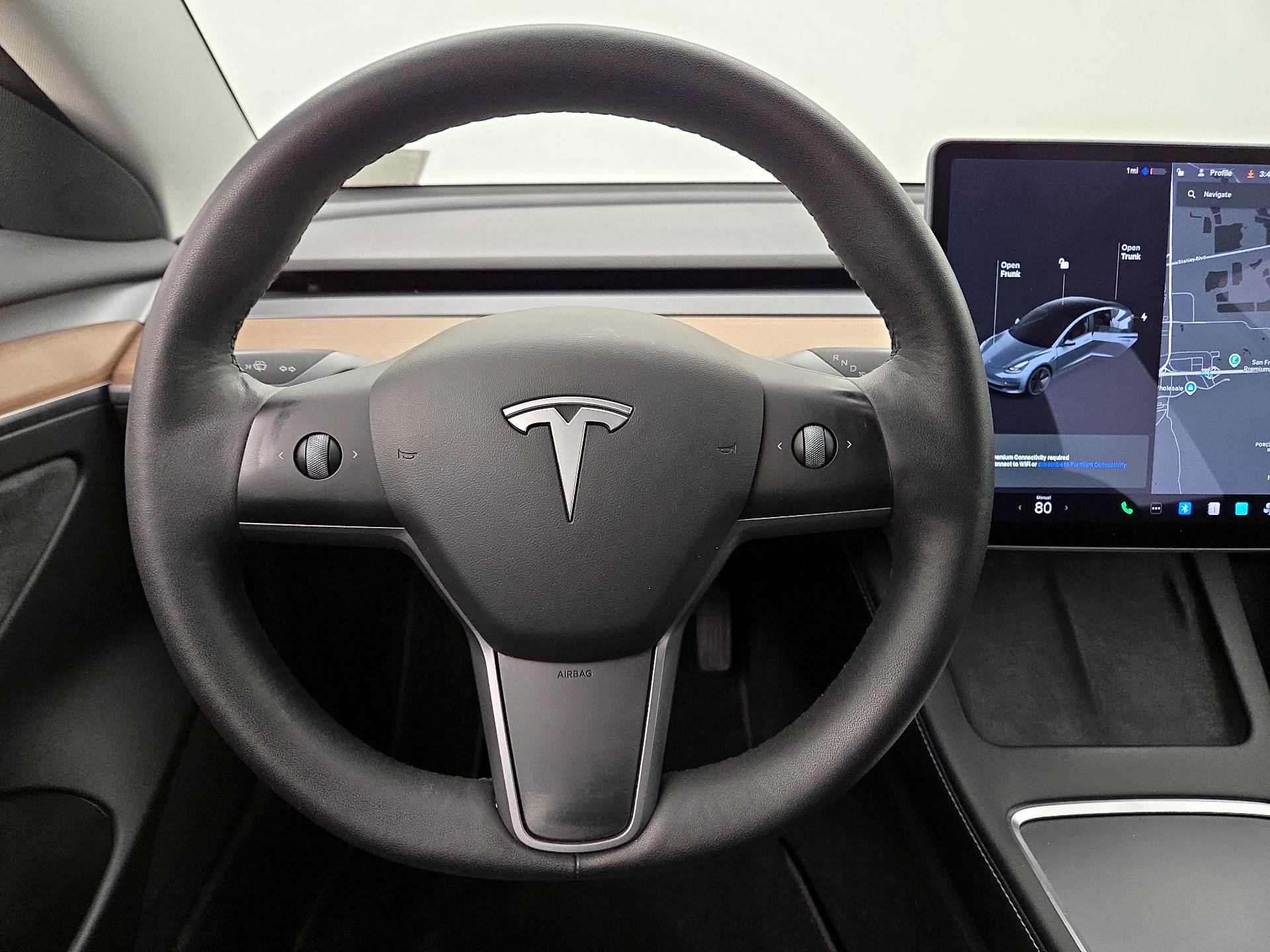 Thumbnail: 2022 Tesla Model 3 - 10