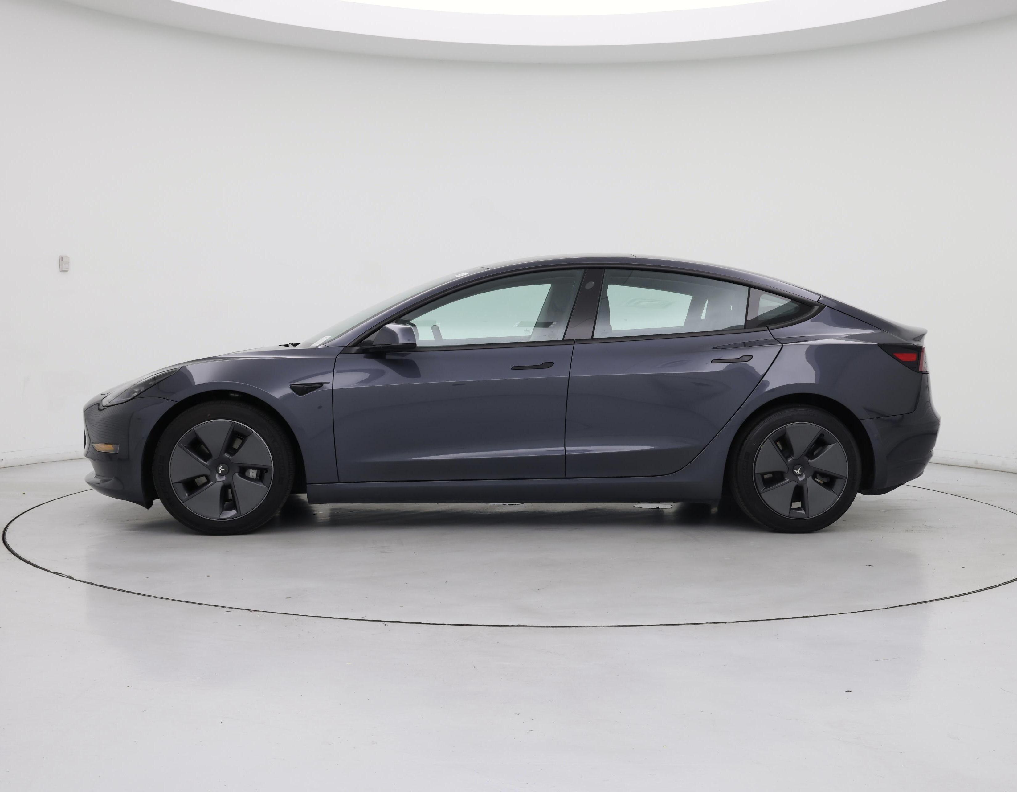 Thumbnail: 2022 Tesla Model 3 - 3
