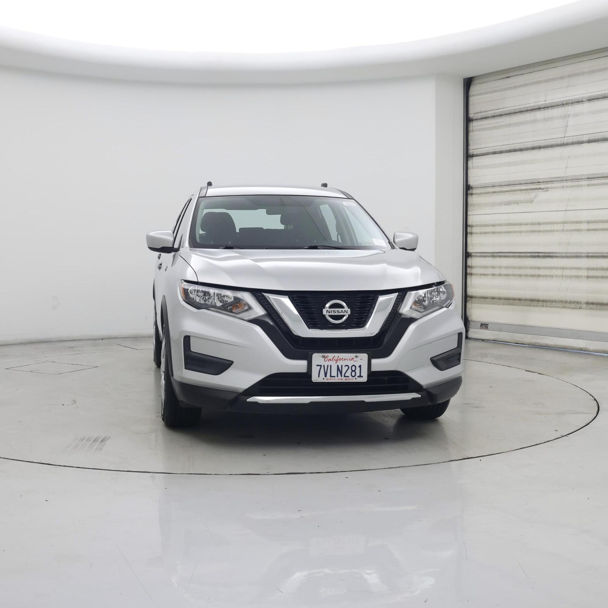 Thumbnail: 2017 Nissan Rogue - 5