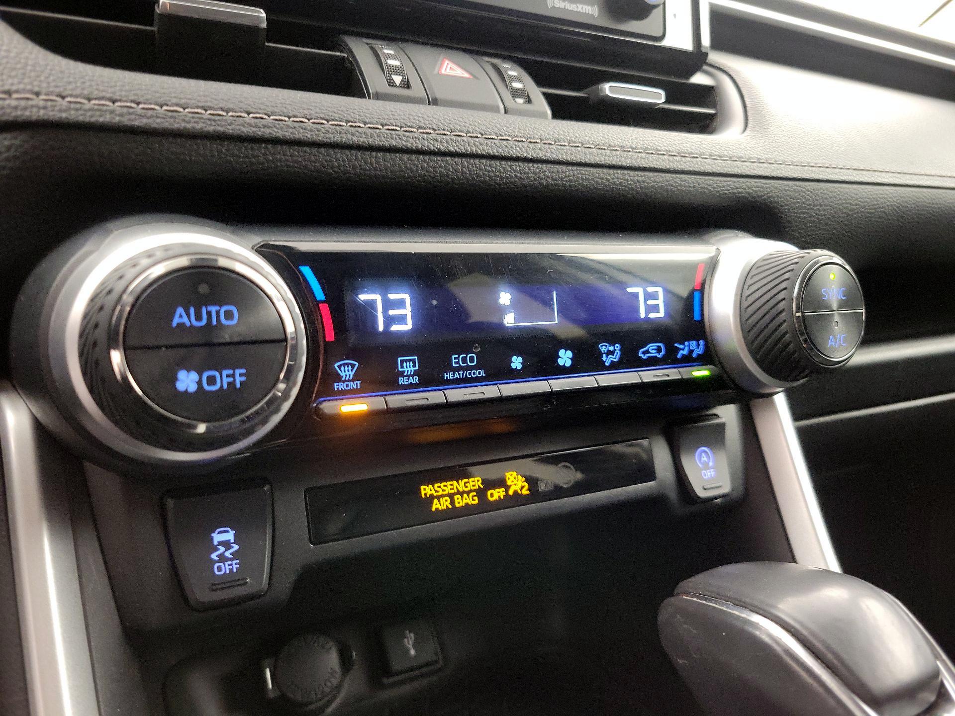 Thumbnail: 2021 Toyota RAV4 - 16