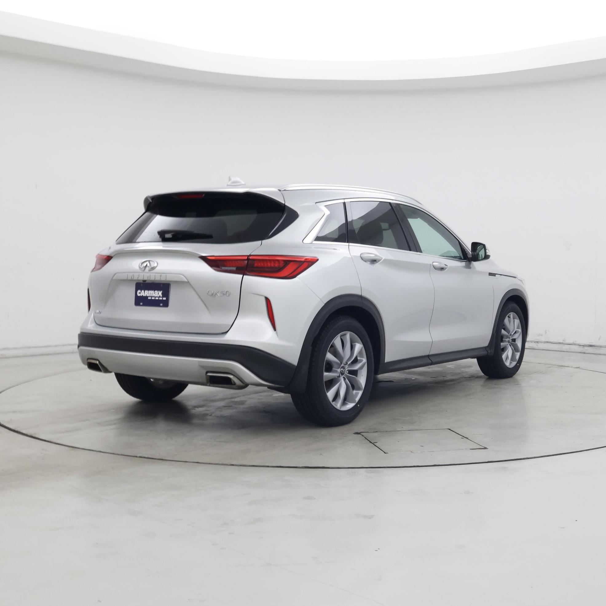Thumbnail: 2020 INFINITI QX50 - 8